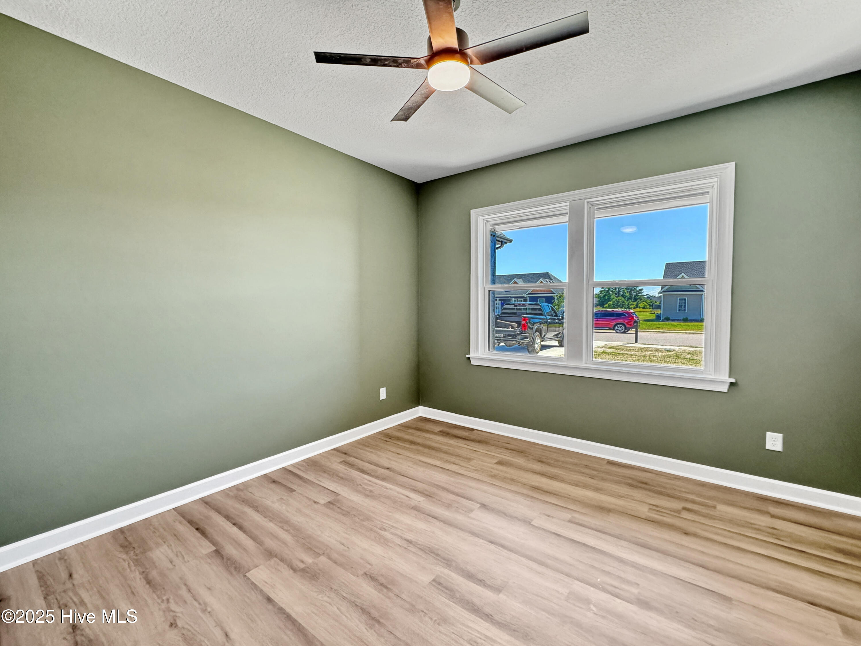 2111 Staysail Drive Property Photo 17