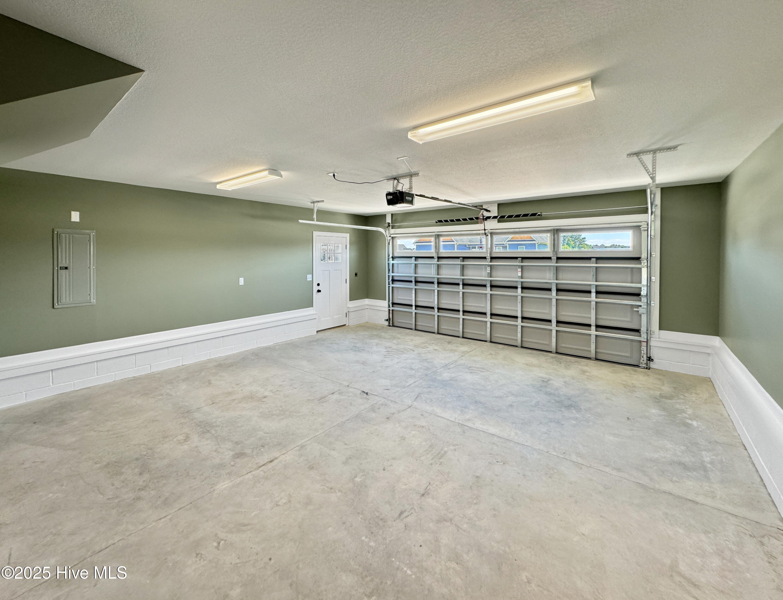 2111 Staysail Drive Property Photo 30