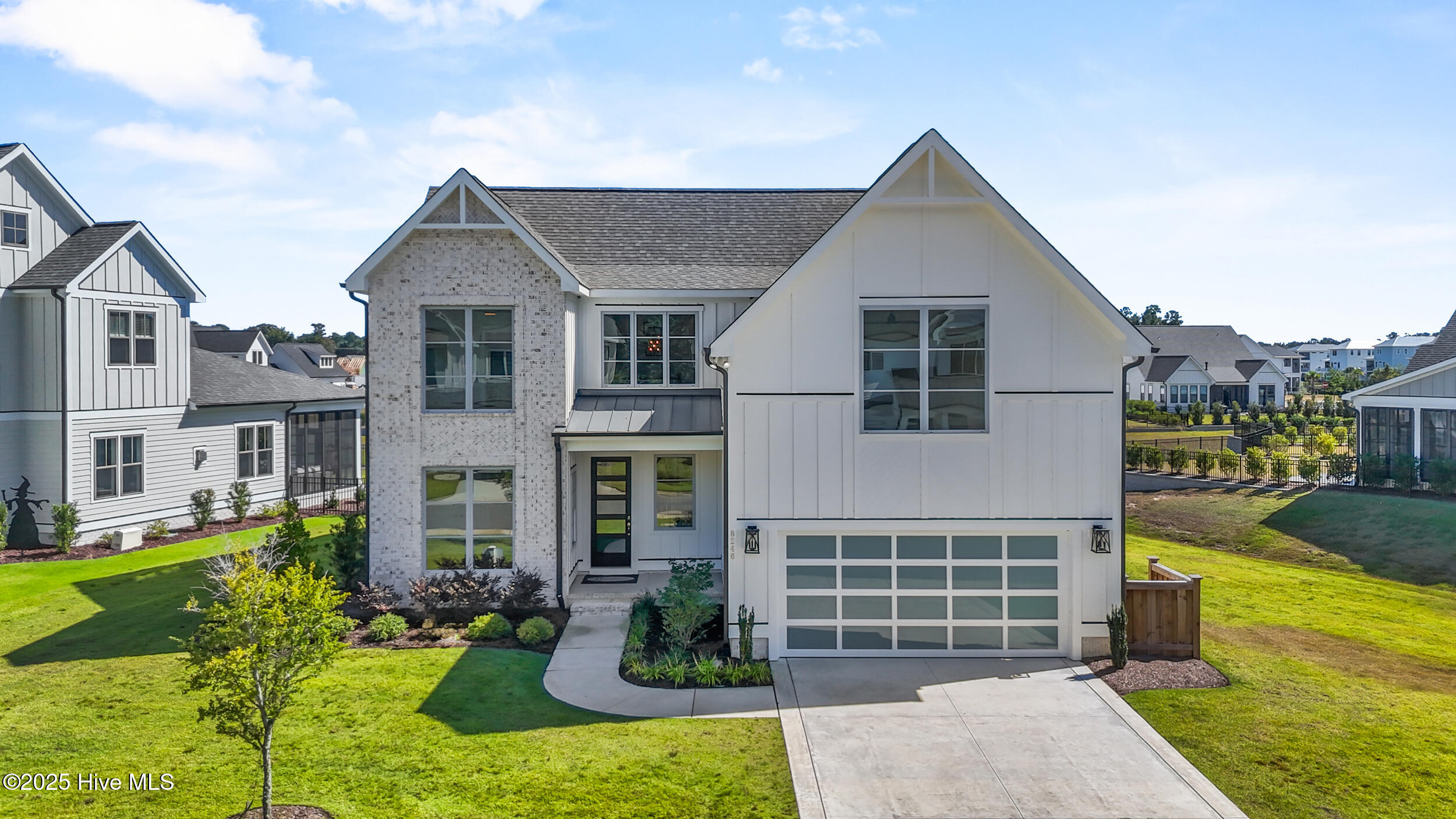 8246 Winding Creek Circle Property Photo 1