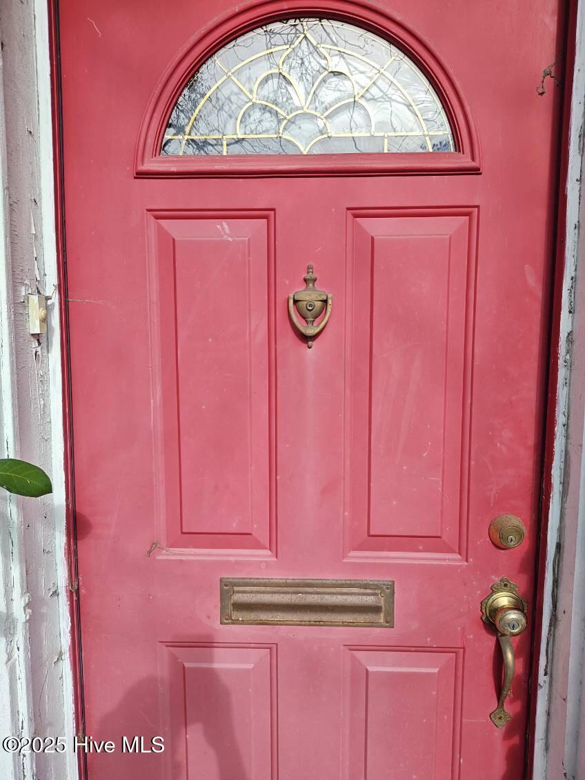 108 Church Street W Property Photo 2
