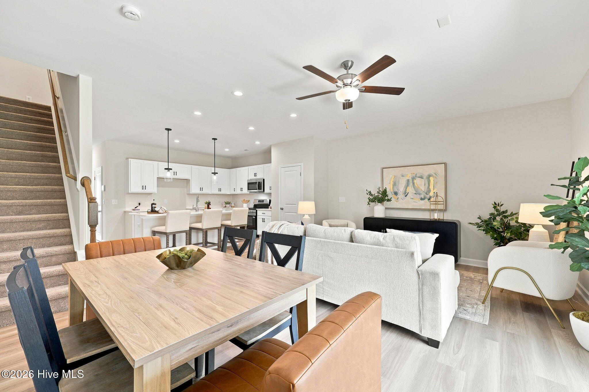 232 Elijah Way 8 Property Photo 23