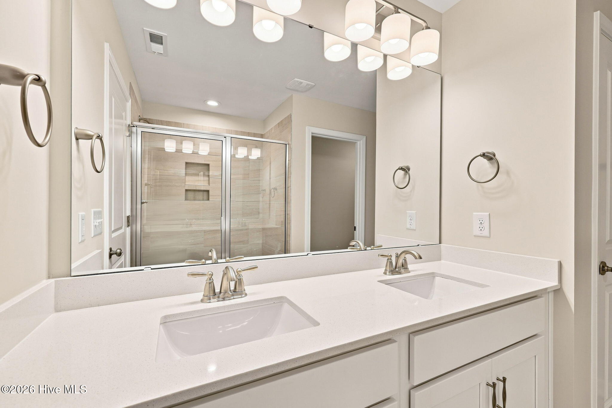 232 Elijah Way 8 Property Photo 30