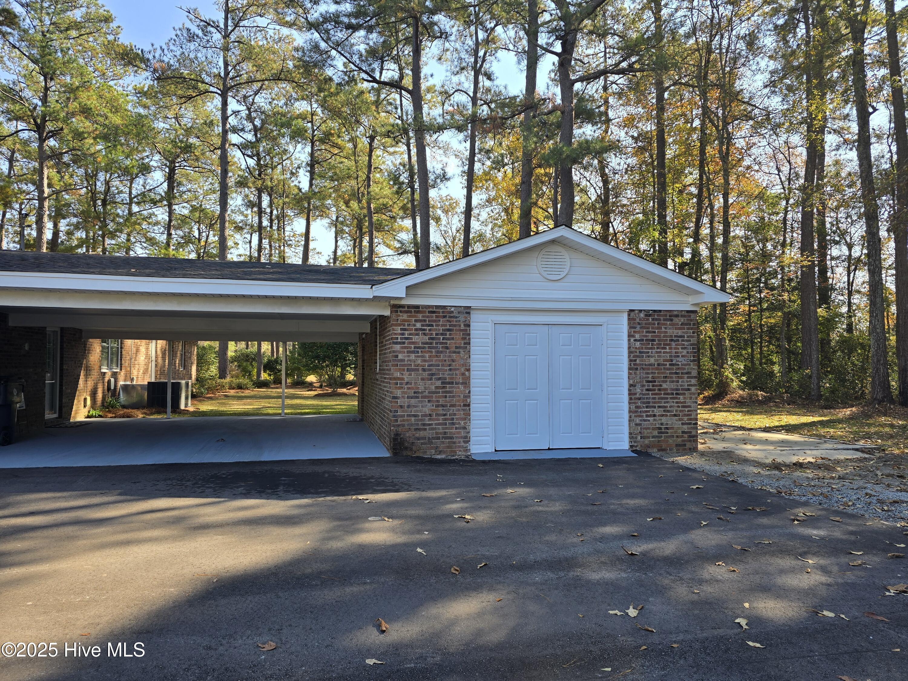 75 Pineland Woods Drive Property Photo 16