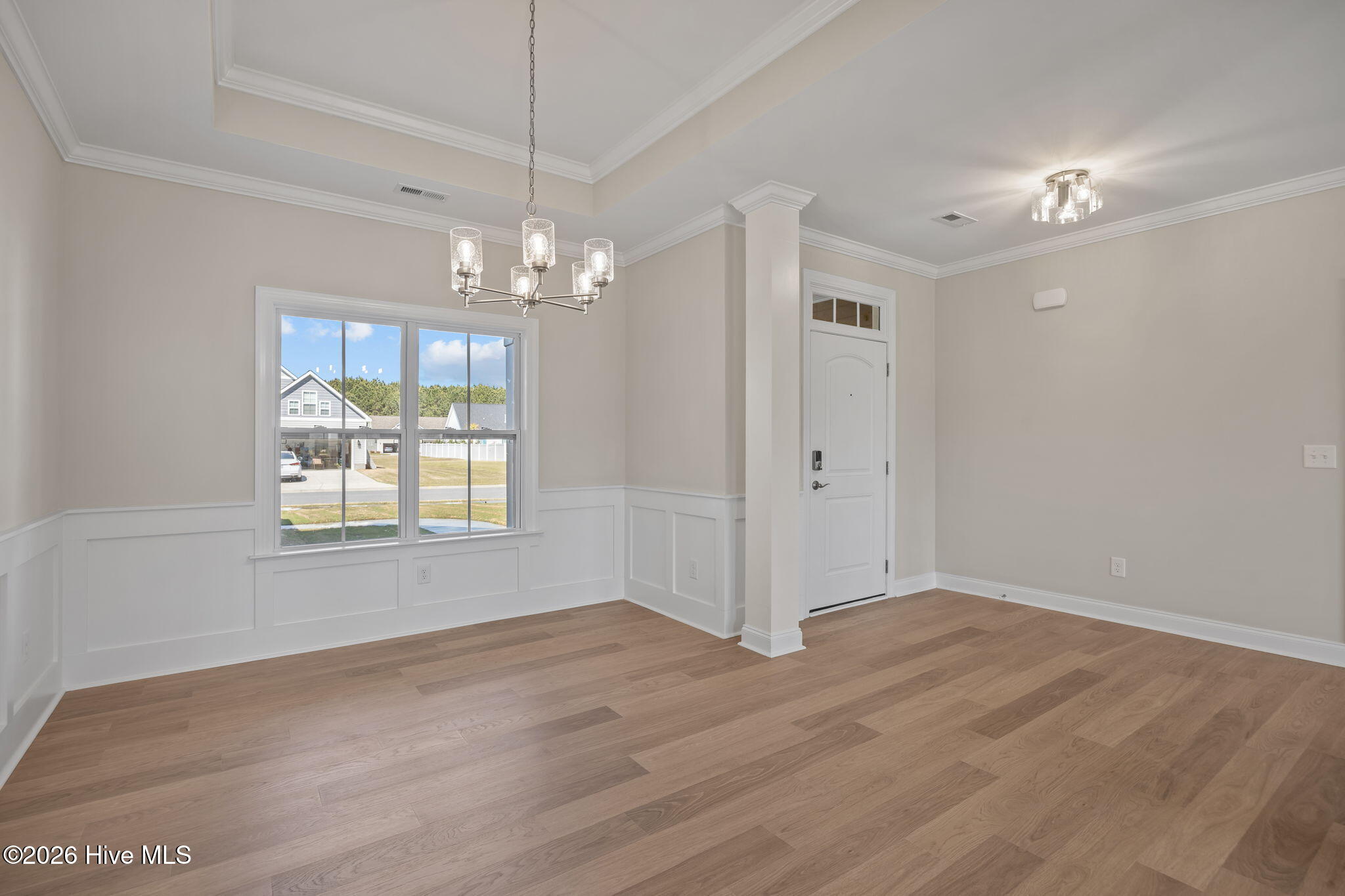 3209 Honeysuckle Drive Property Photo 16