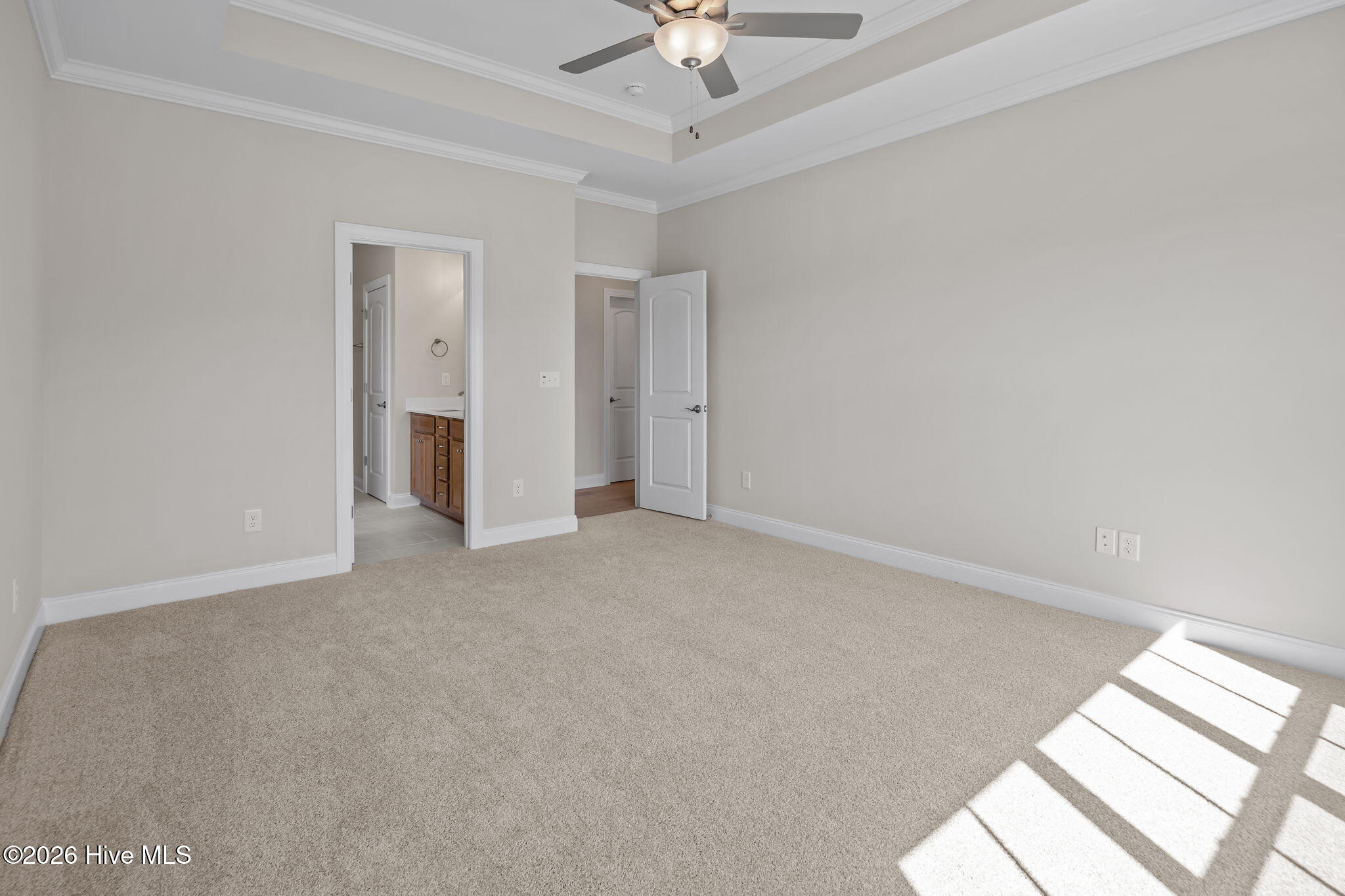 3209 Honeysuckle Drive Property Photo 28