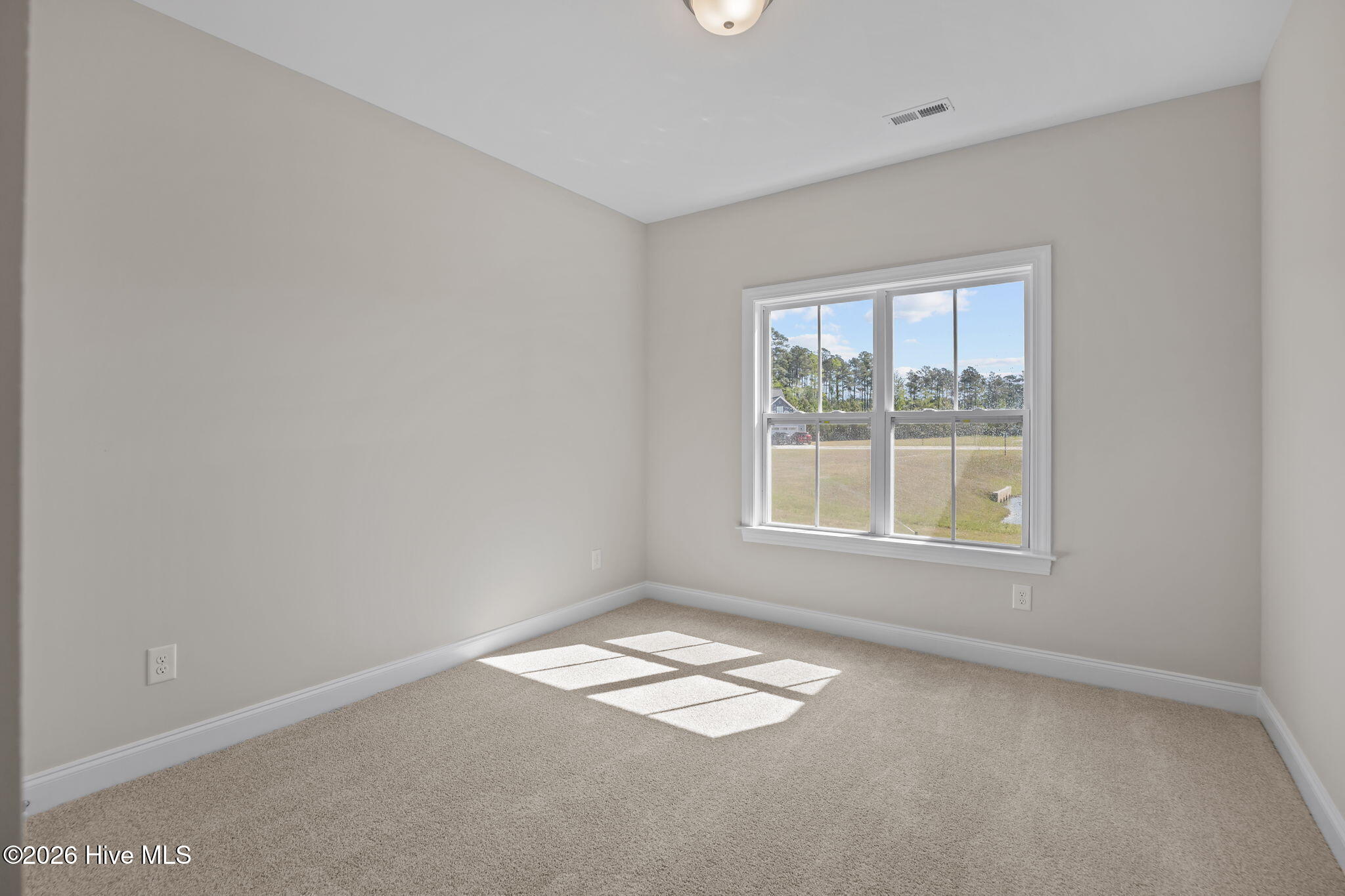 3209 Honeysuckle Drive Property Photo 37