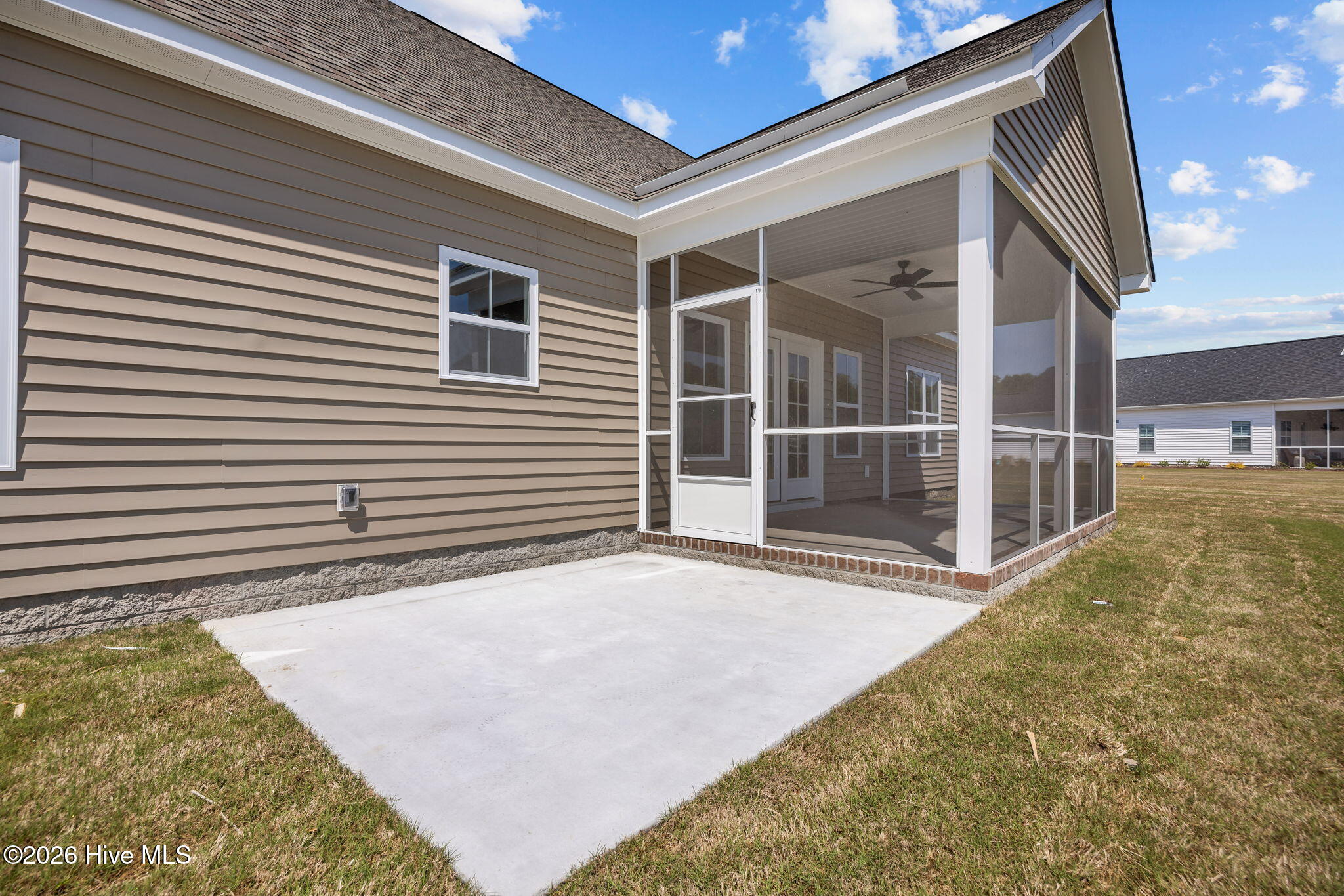 3209 Honeysuckle Drive Property Photo 46