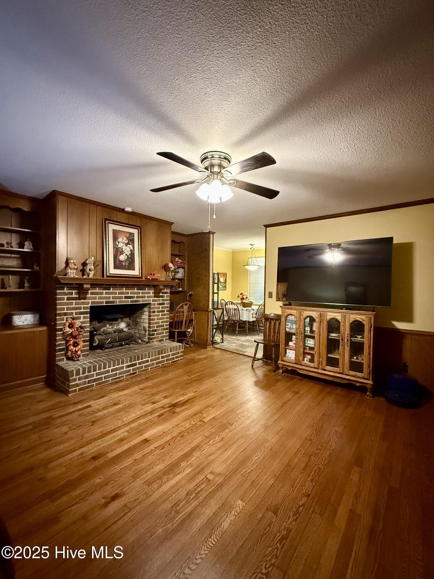 903 E Woodlawn Drive Property Photo 39