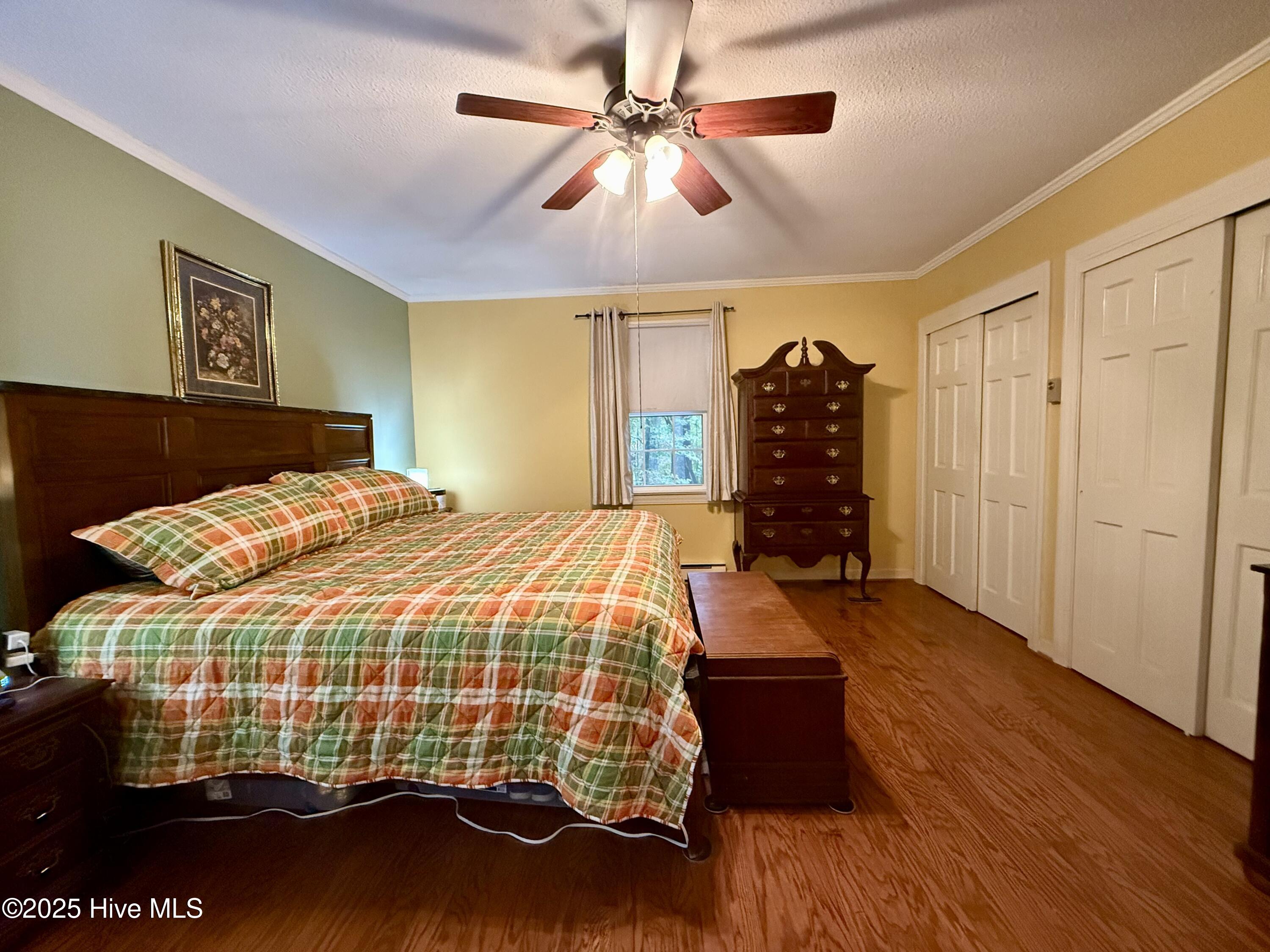 903 E Woodlawn Drive Property Photo 43