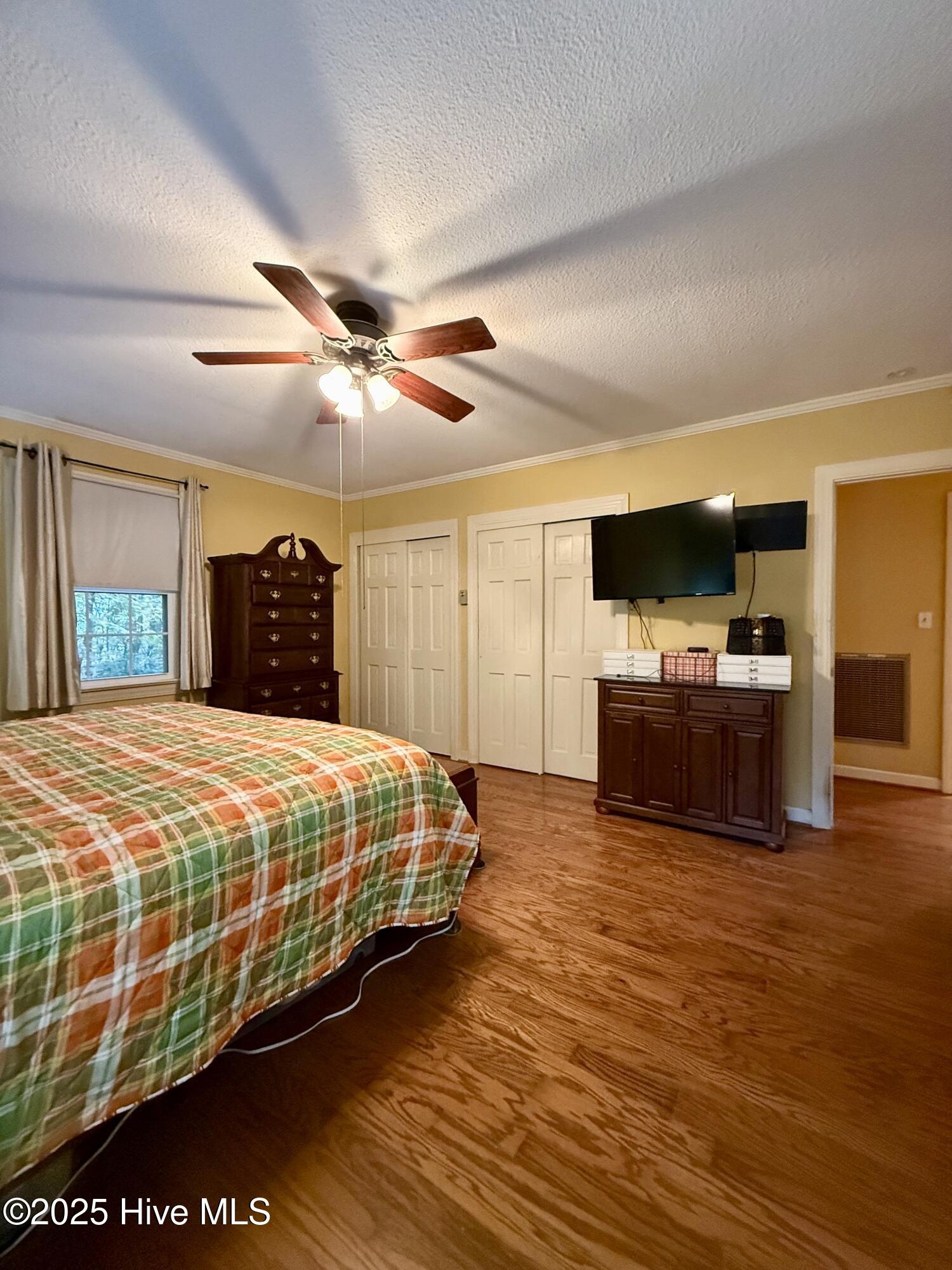 903 E Woodlawn Drive Property Photo 44