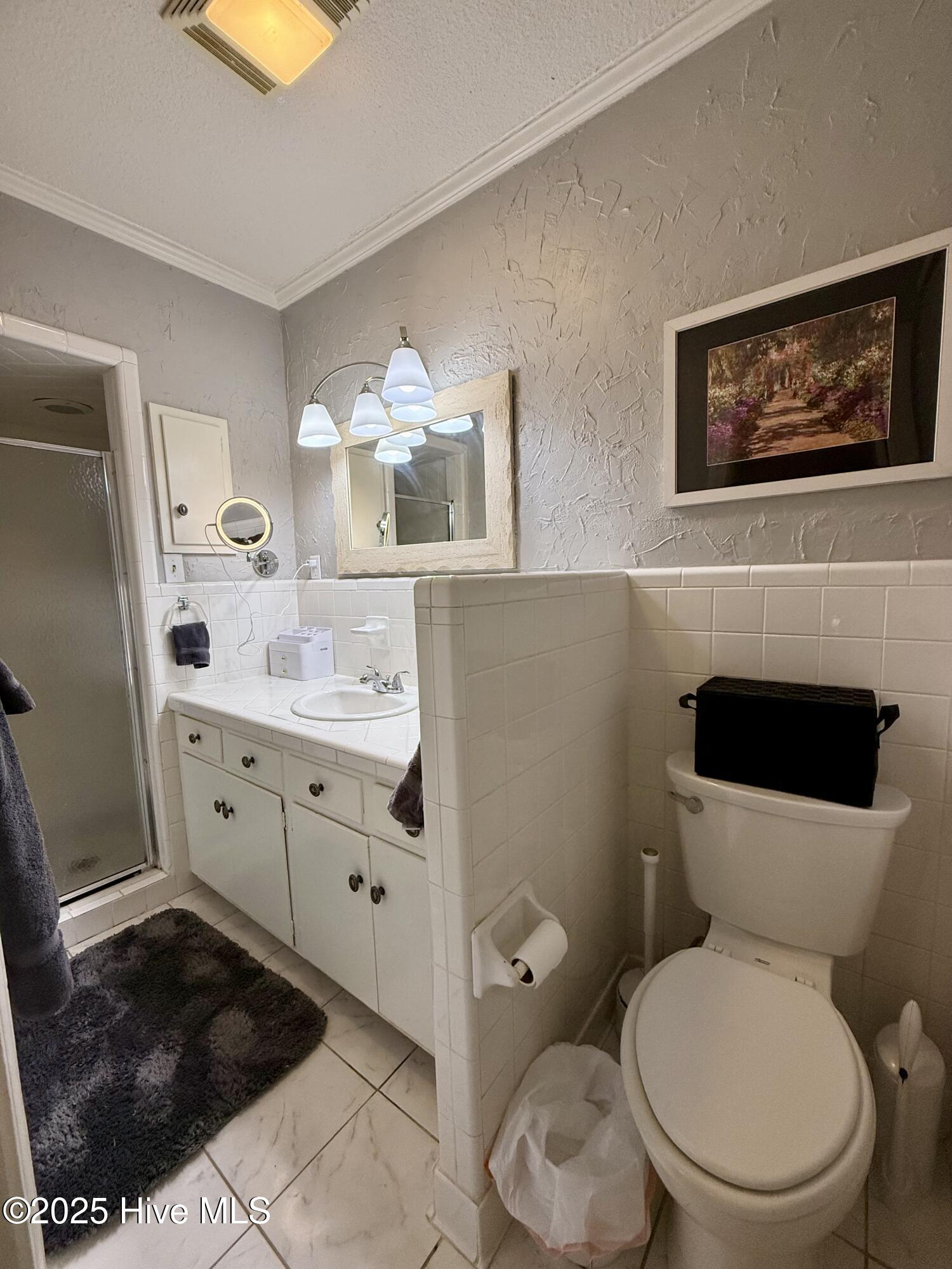 903 E Woodlawn Drive Property Photo 47