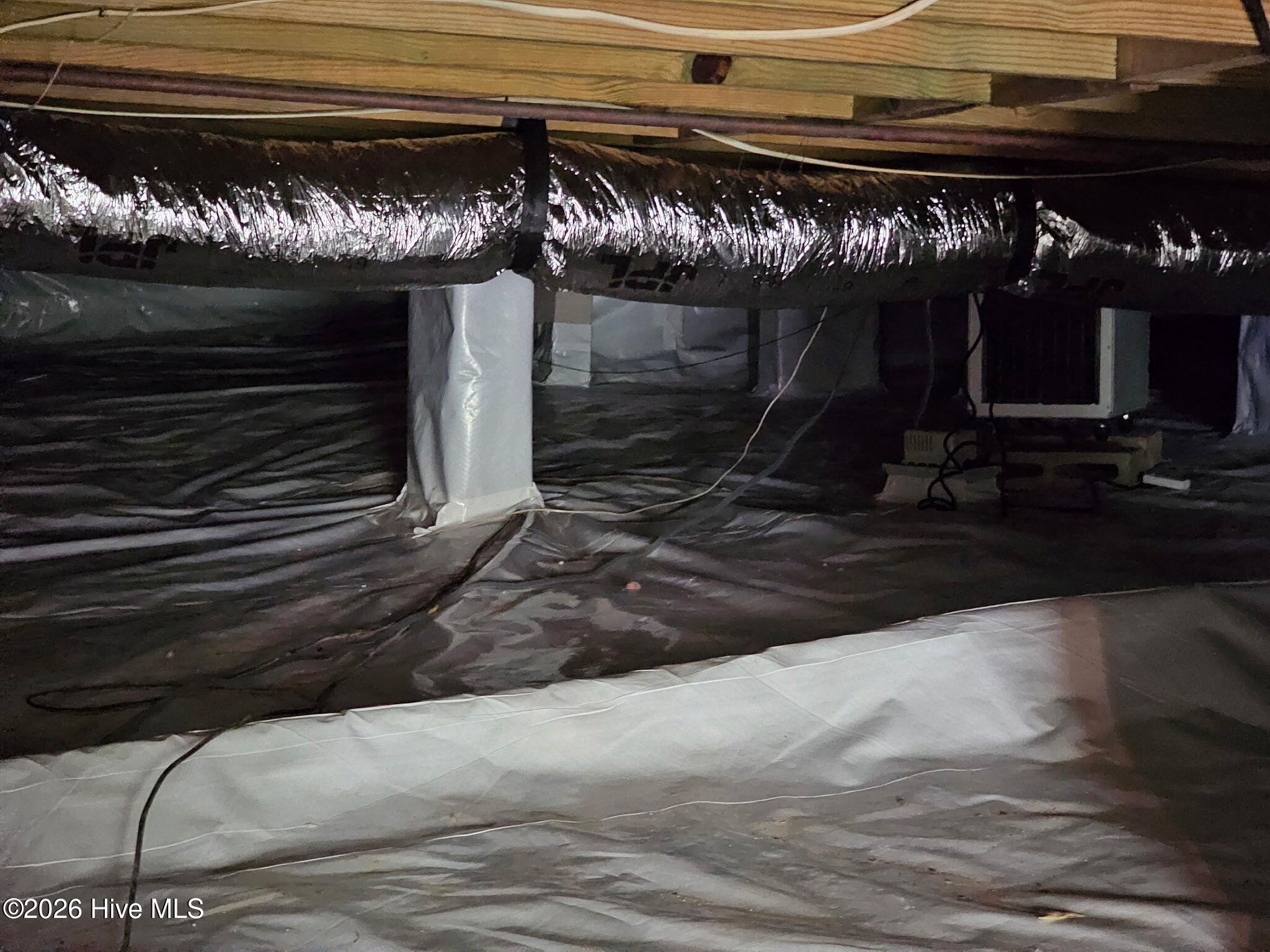 903 E Woodlawn Drive Property Photo 70