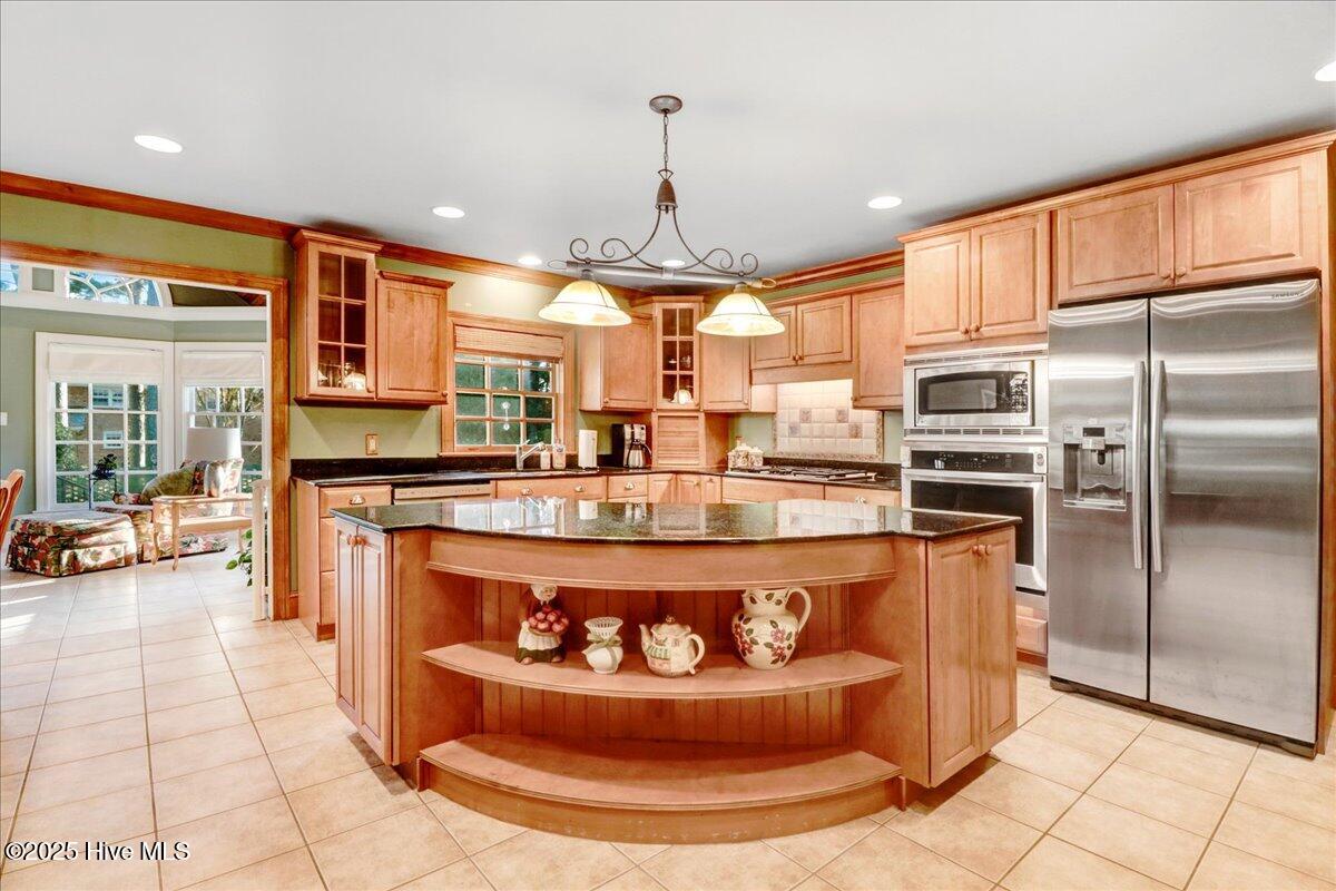 1802 Windsor Road Property Photo 29