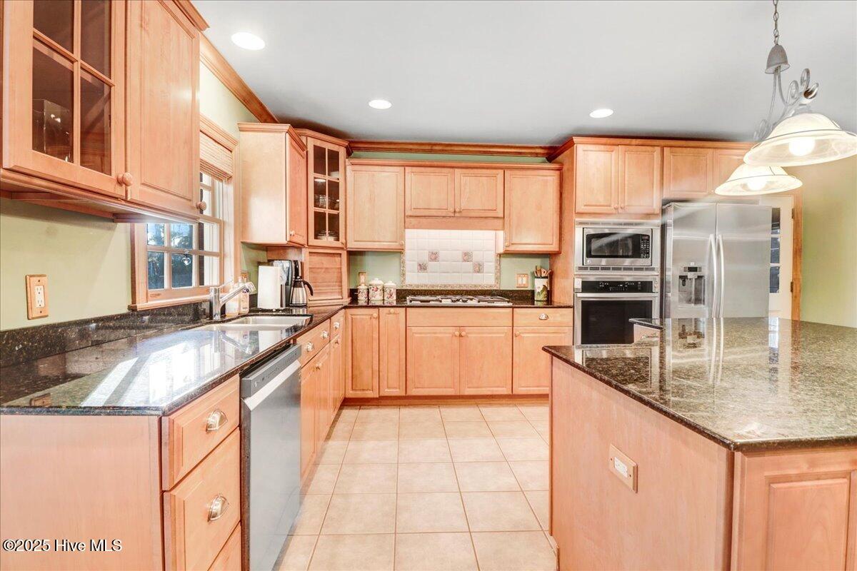 1802 Windsor Road Property Photo 33