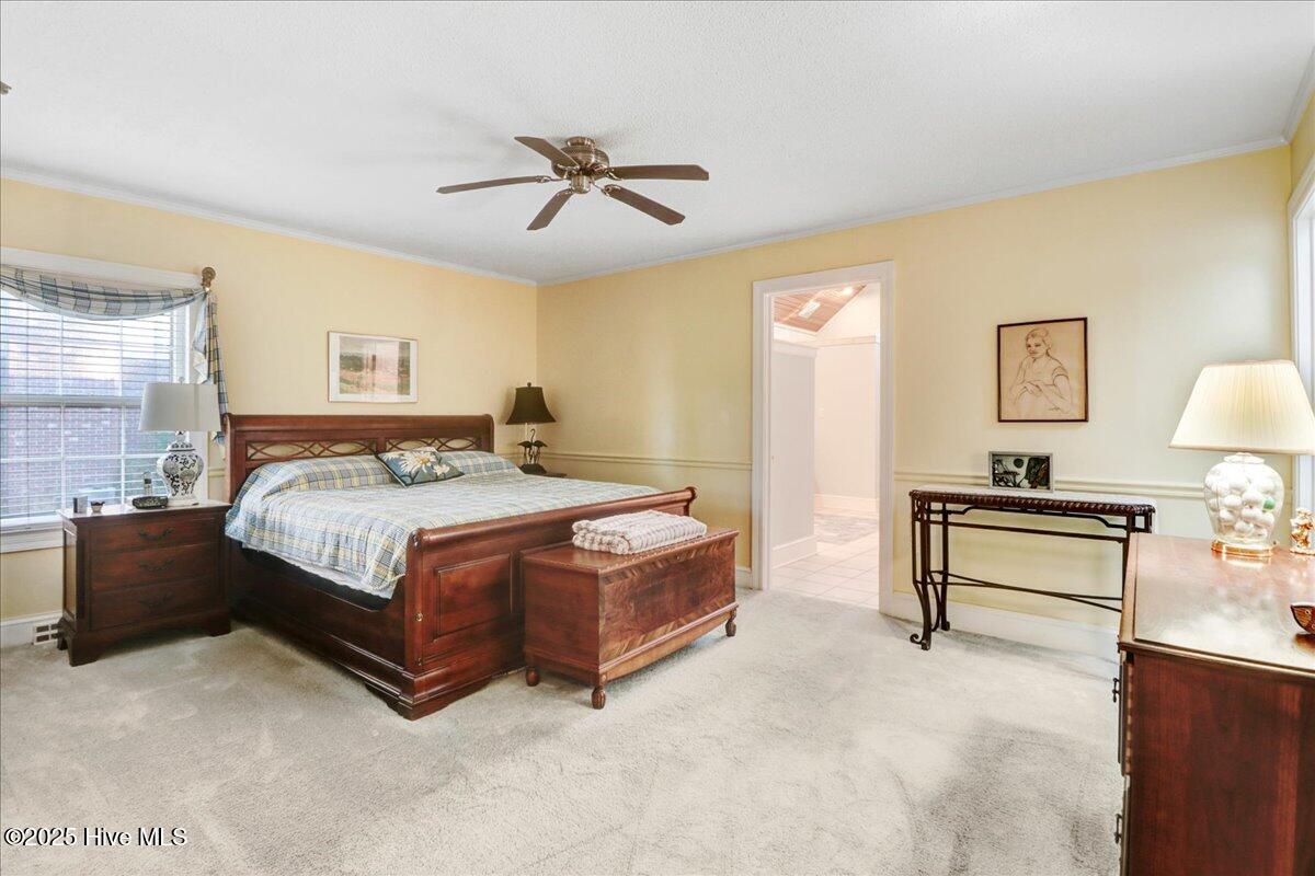 1802 Windsor Road Property Photo 35
