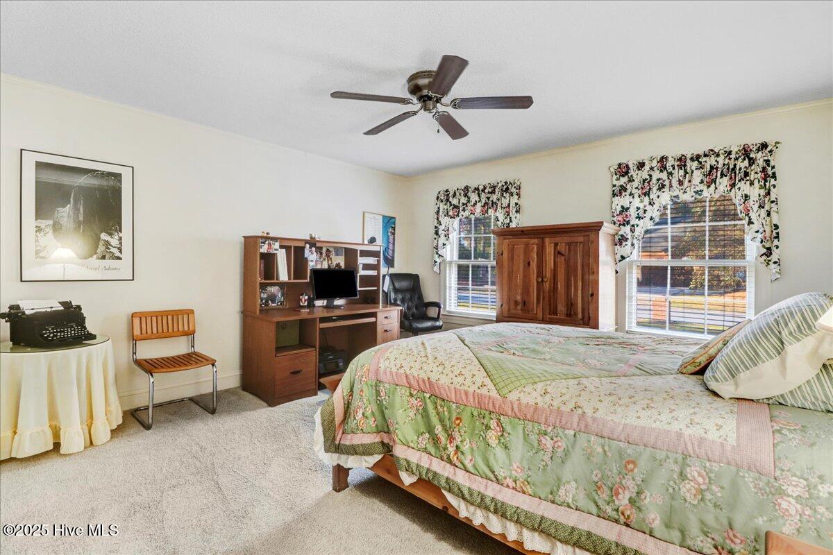 1802 Windsor Road Property Photo 44