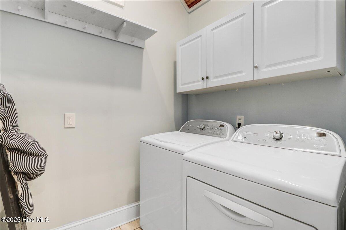 1802 Windsor Road Property Photo 54