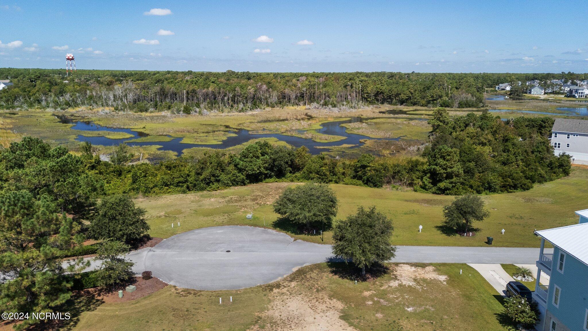 110 Marshland Circle Property Photo 13