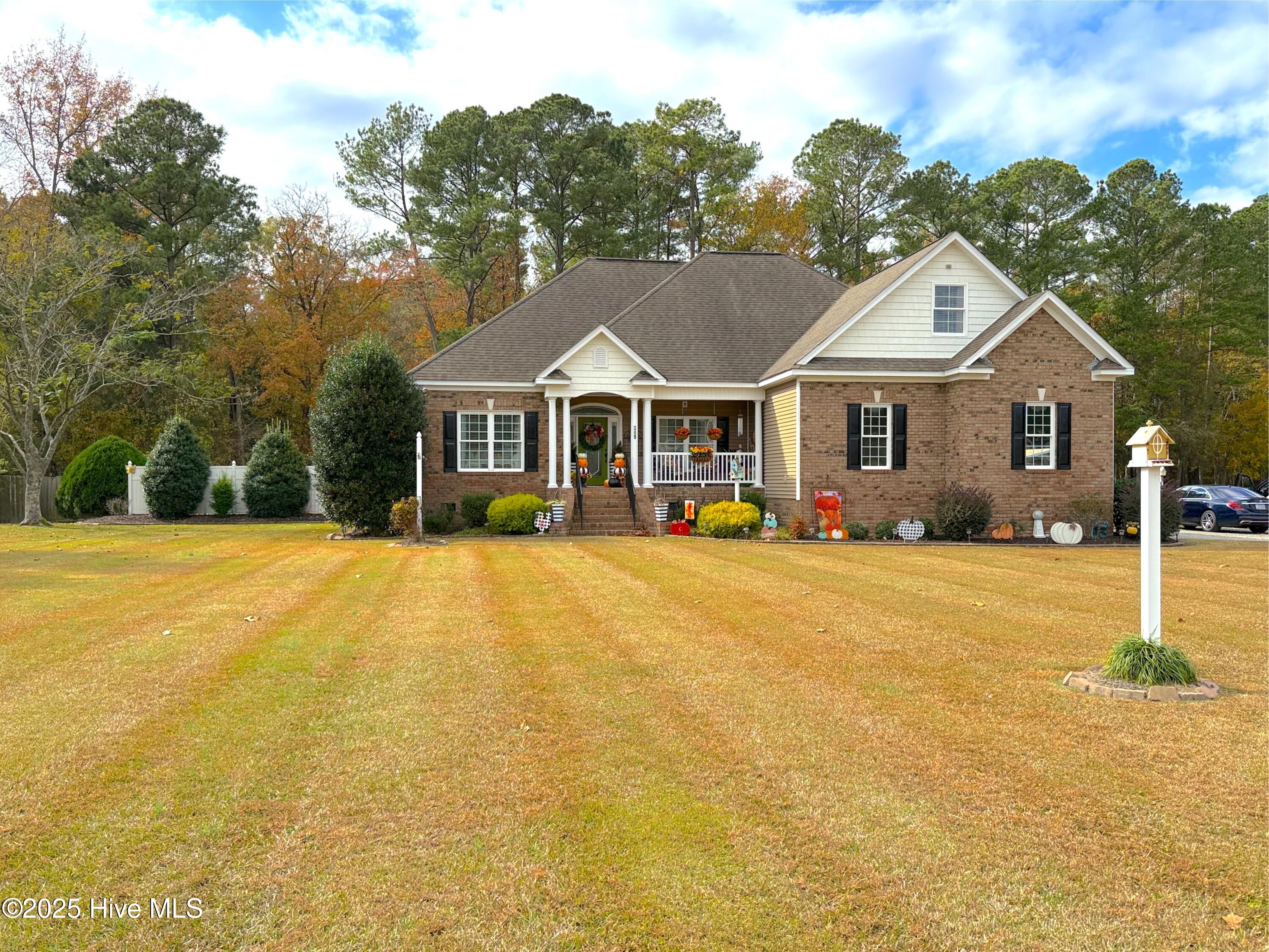 349 Barwick Drive Property Photo 1