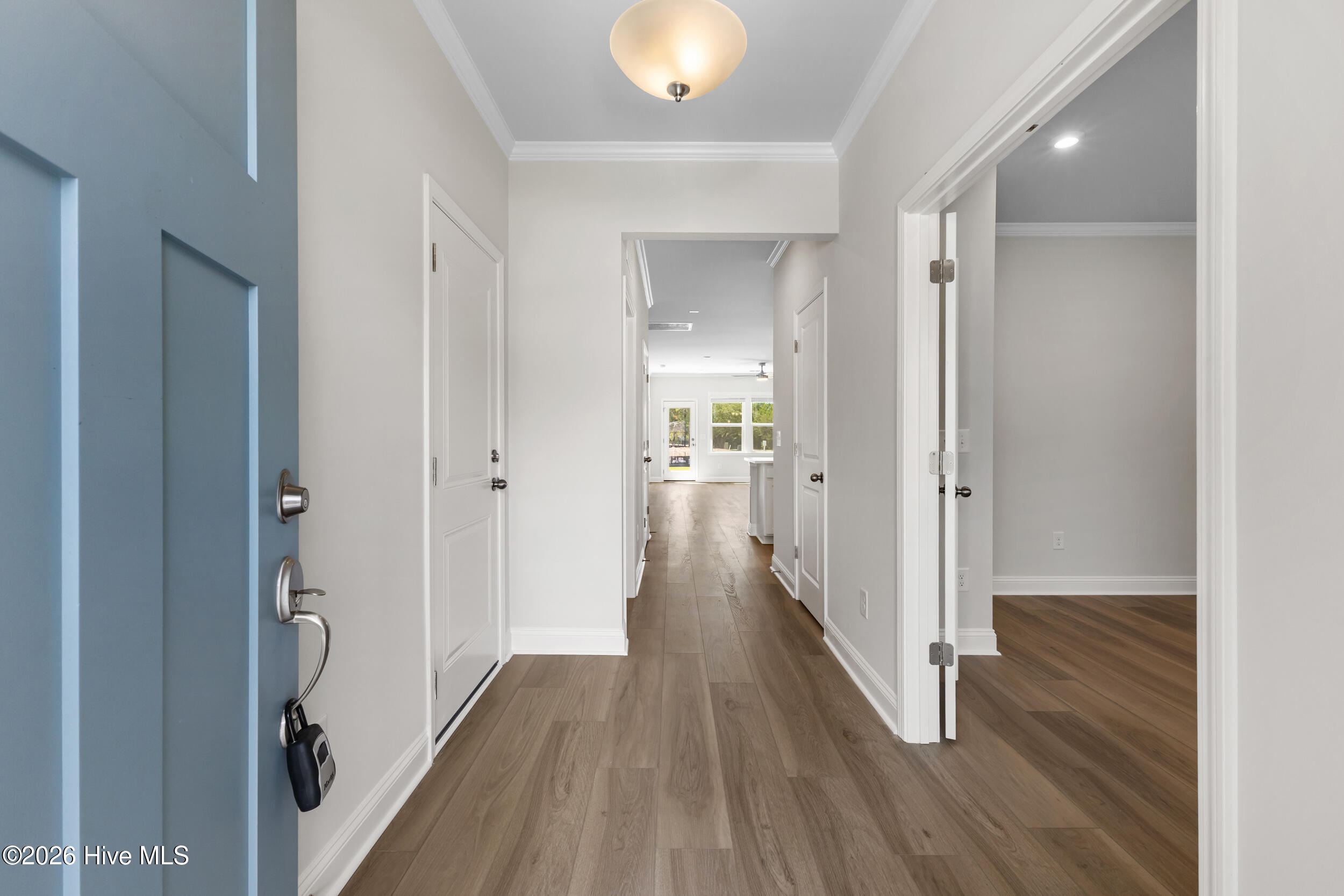 531 Glitter Bay Loop Property Photo 6