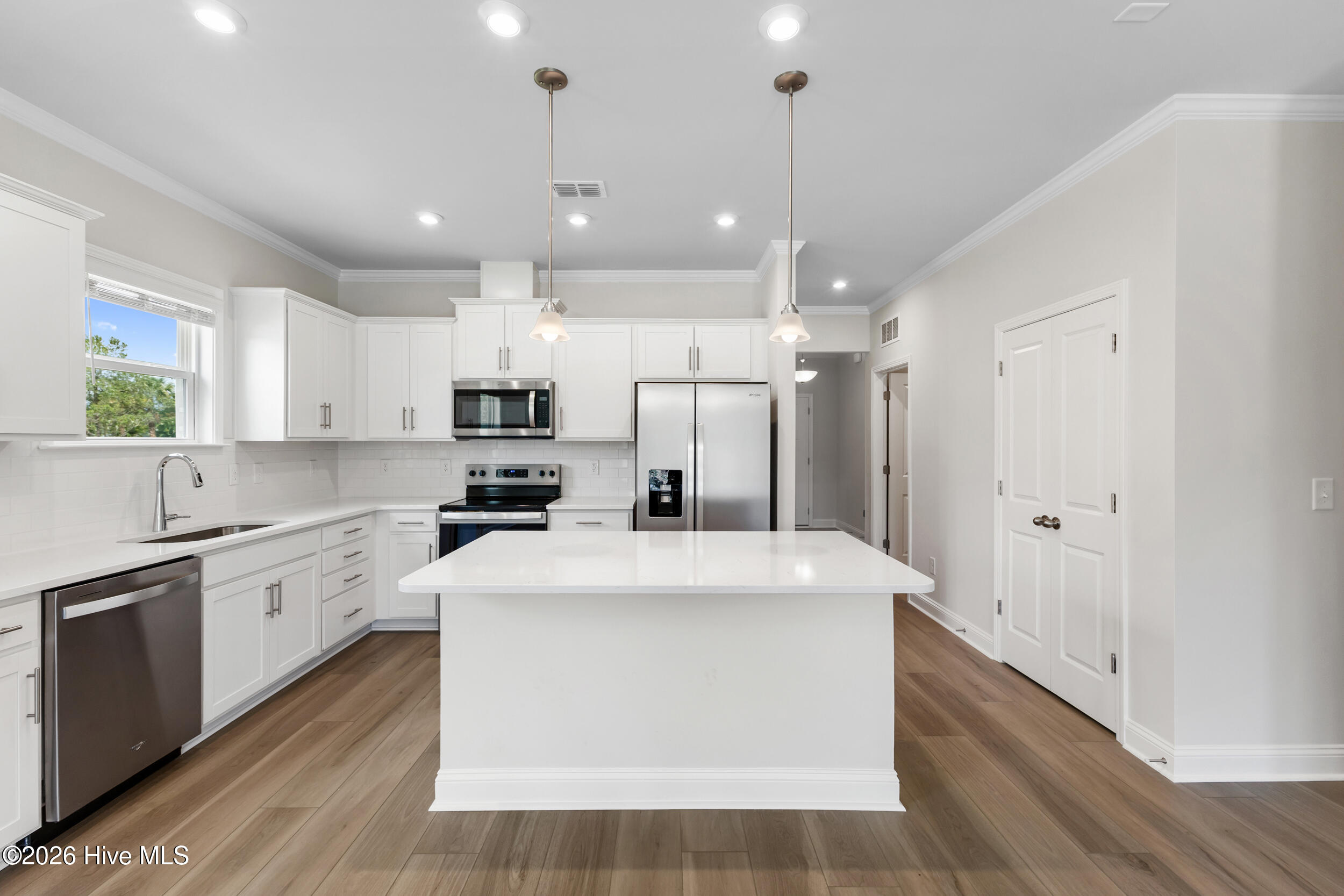 531 Glitter Bay Loop Property Photo 11