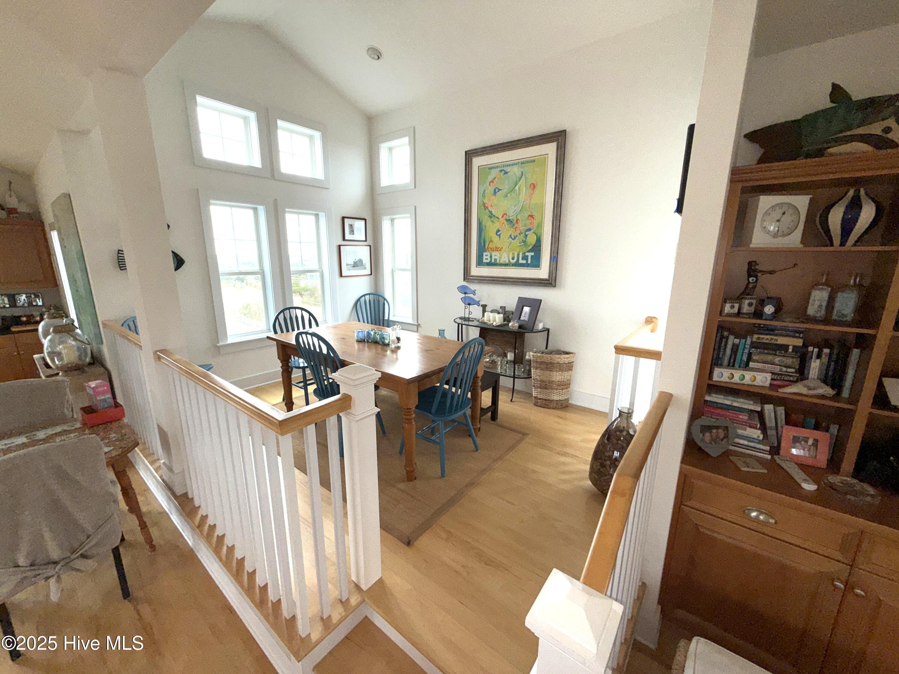 600 Cottage Lane Property Photo 14