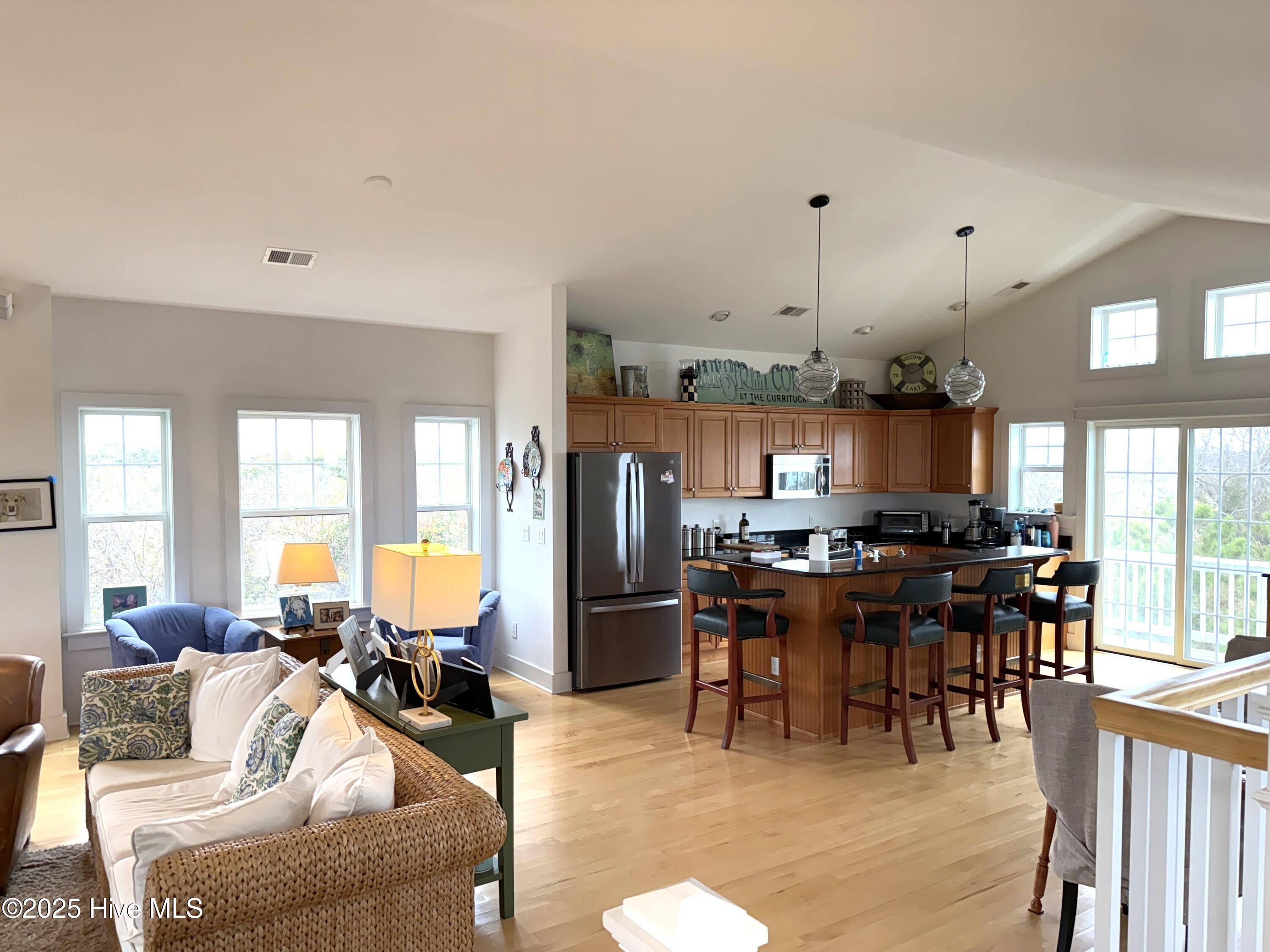 600 Cottage Lane Property Photo 16