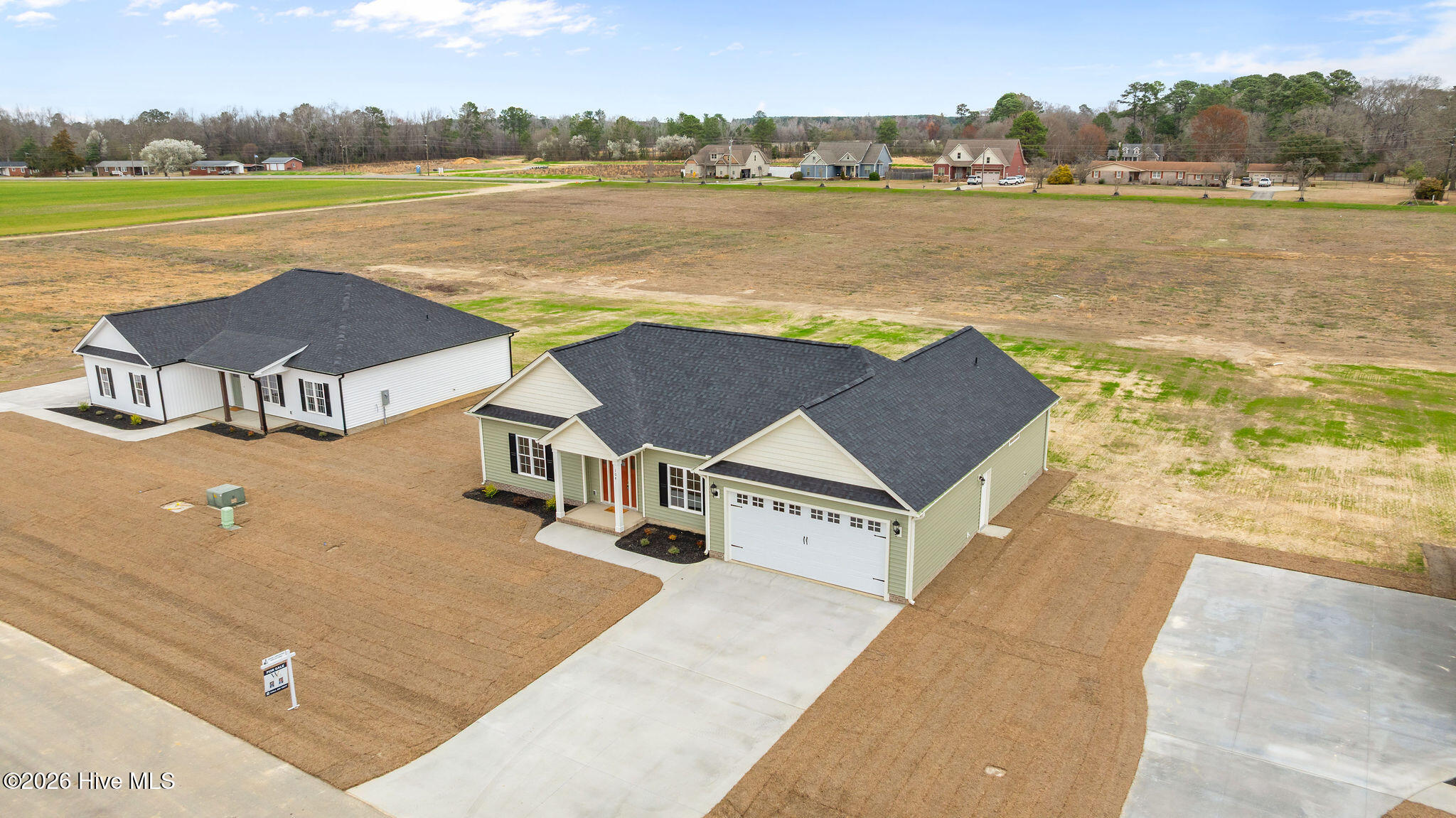 104 Ellens Way Property Photo 4