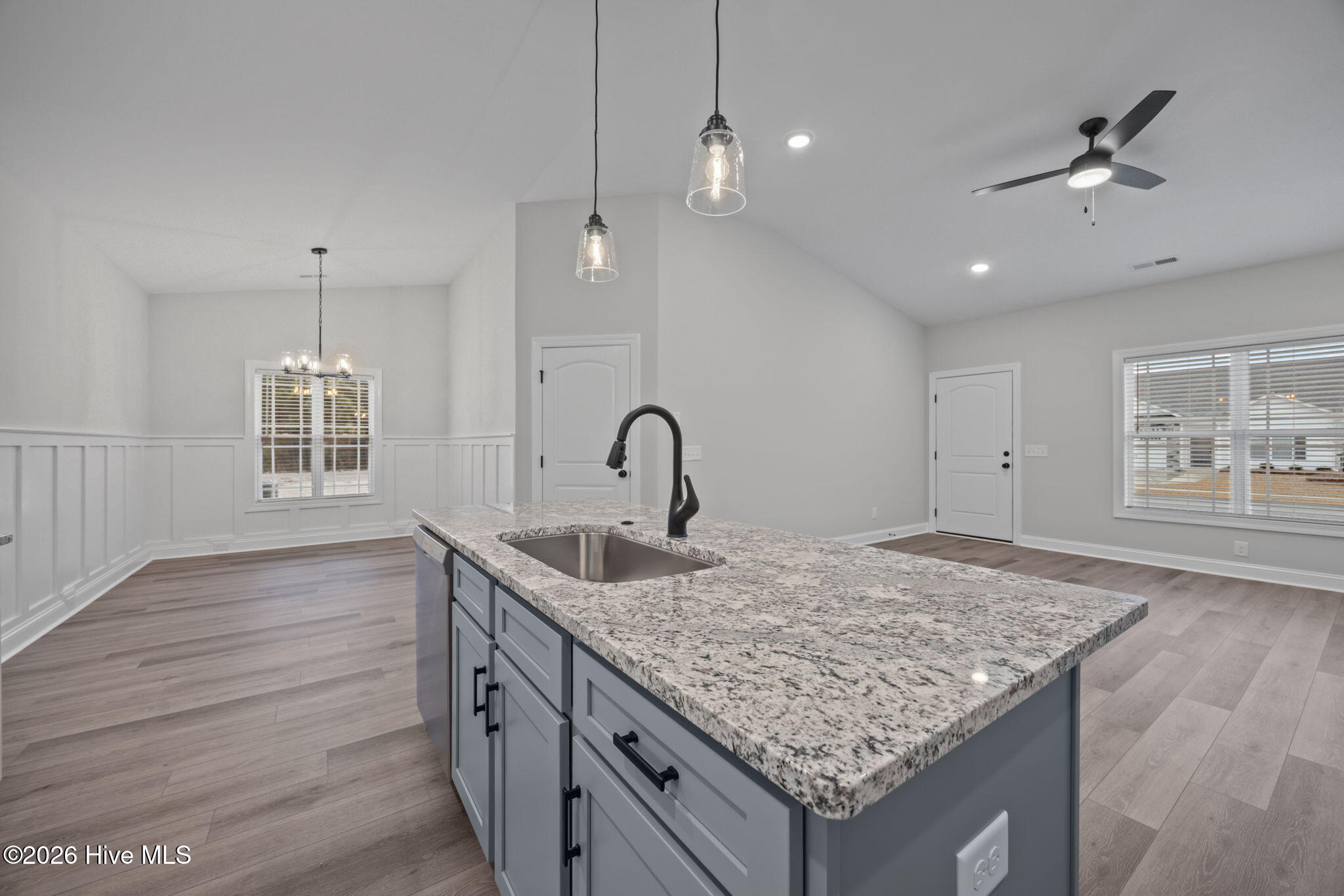 4228 Laurel Ridge Drive B Property Photo 7