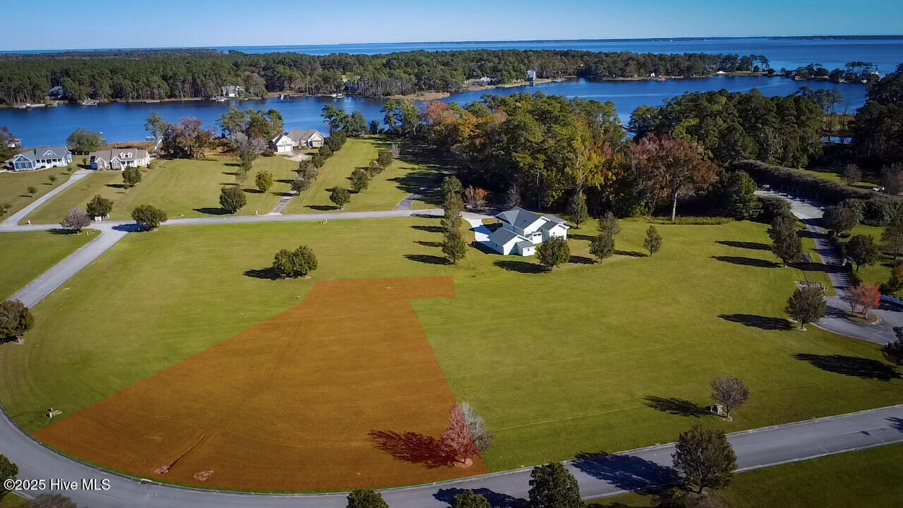 76 Club House Drive Property Photo 2