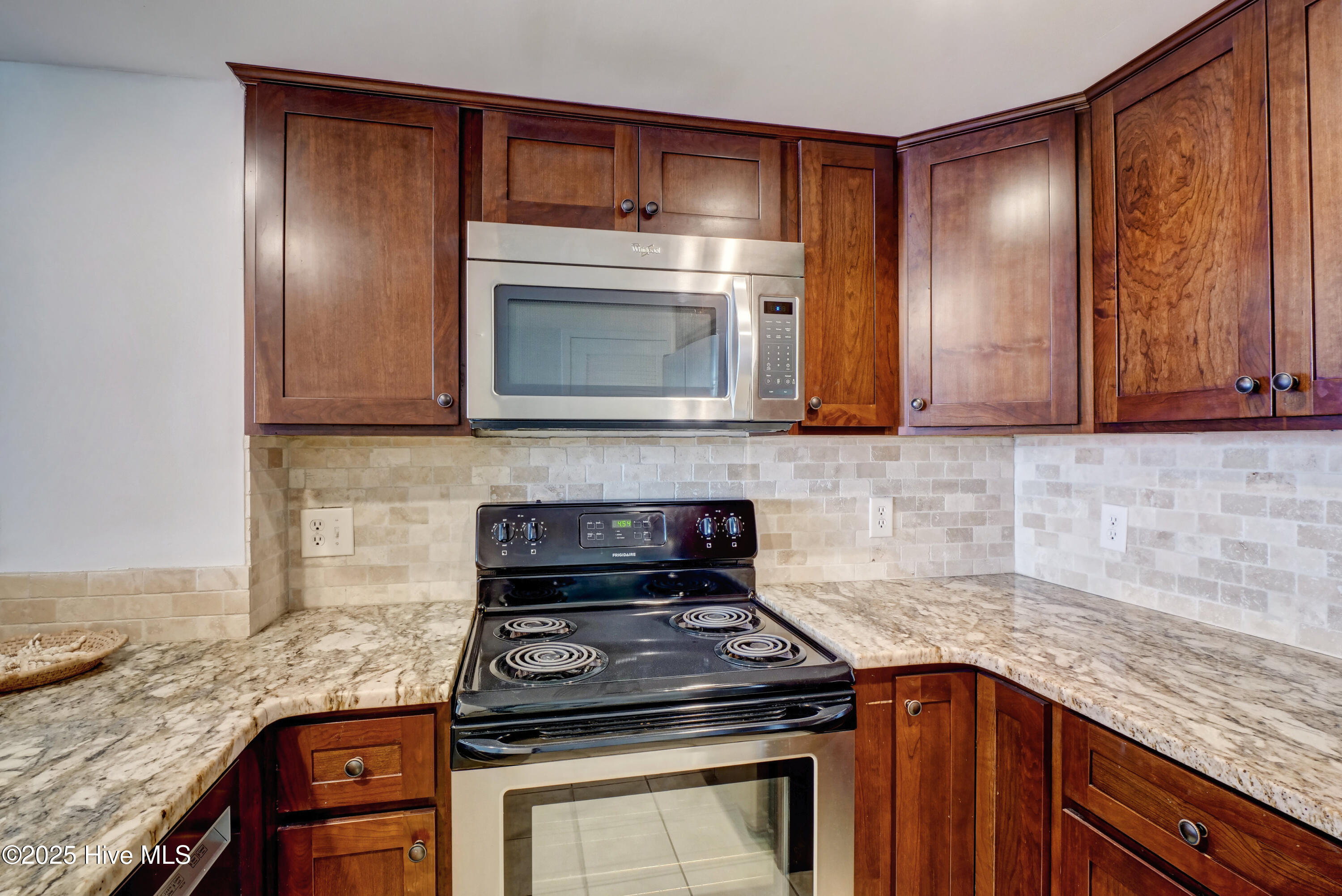 2000 New River Inlet Road Unit 1302 Property Photo 4