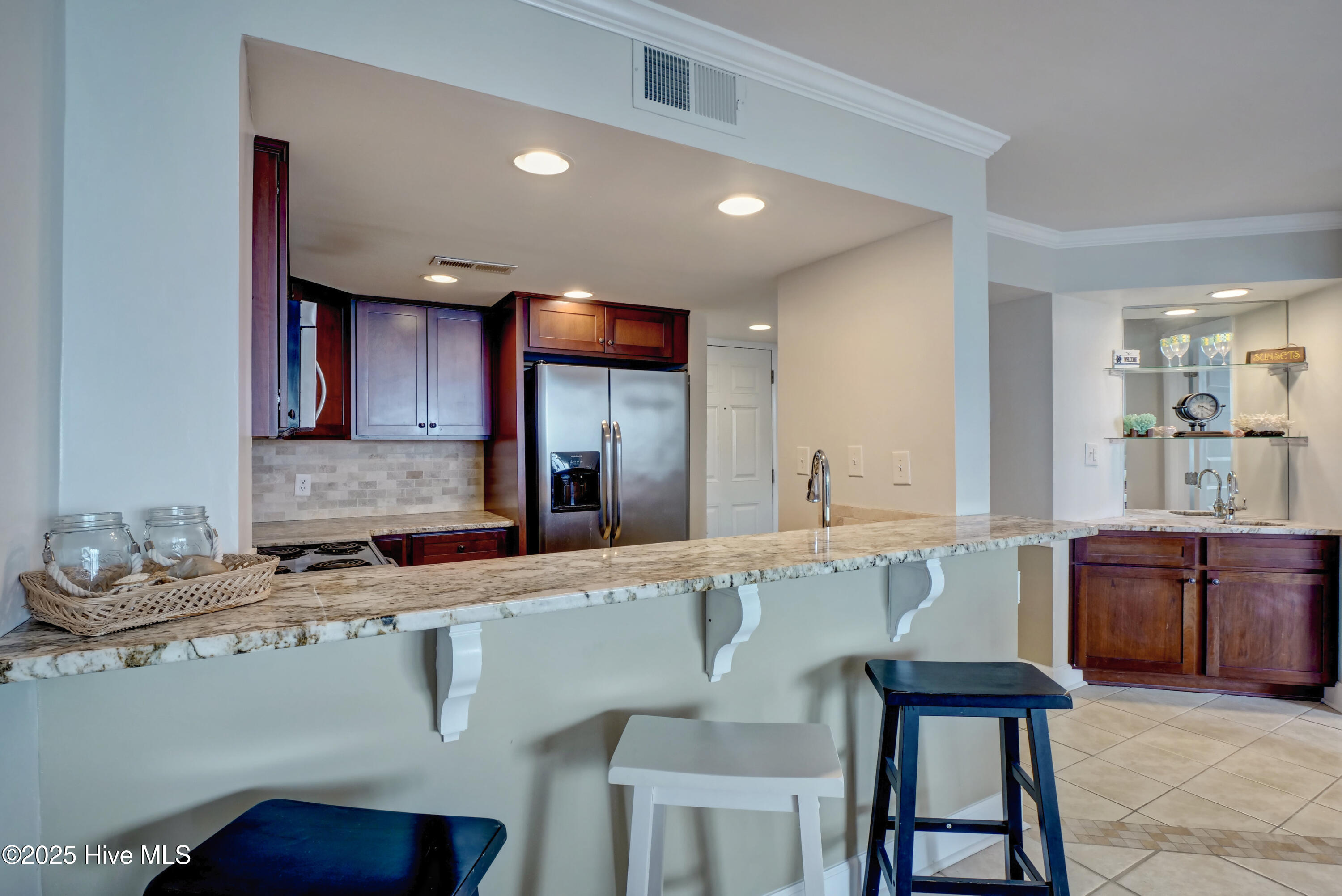 2000 New River Inlet Road Unit 1302 Property Photo 7