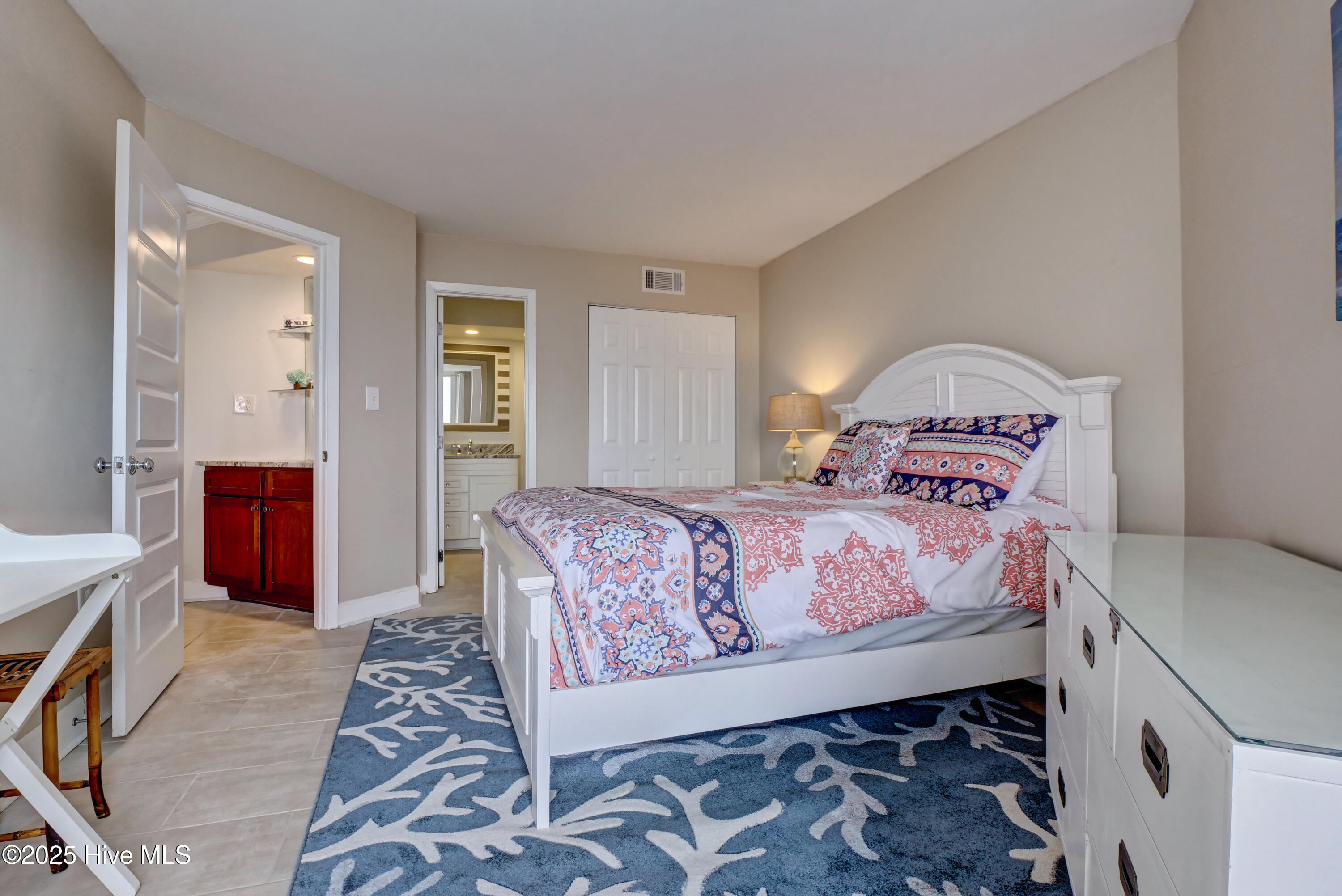 2000 New River Inlet Road Unit 1302 Property Photo 16