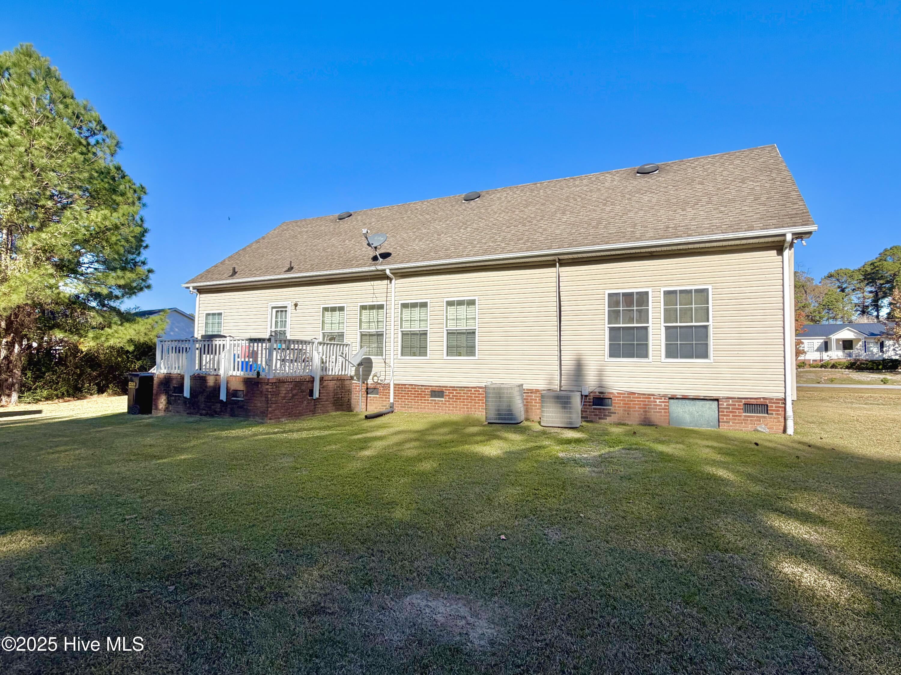 2917 Laurel Ridge Lane Property Photo 3