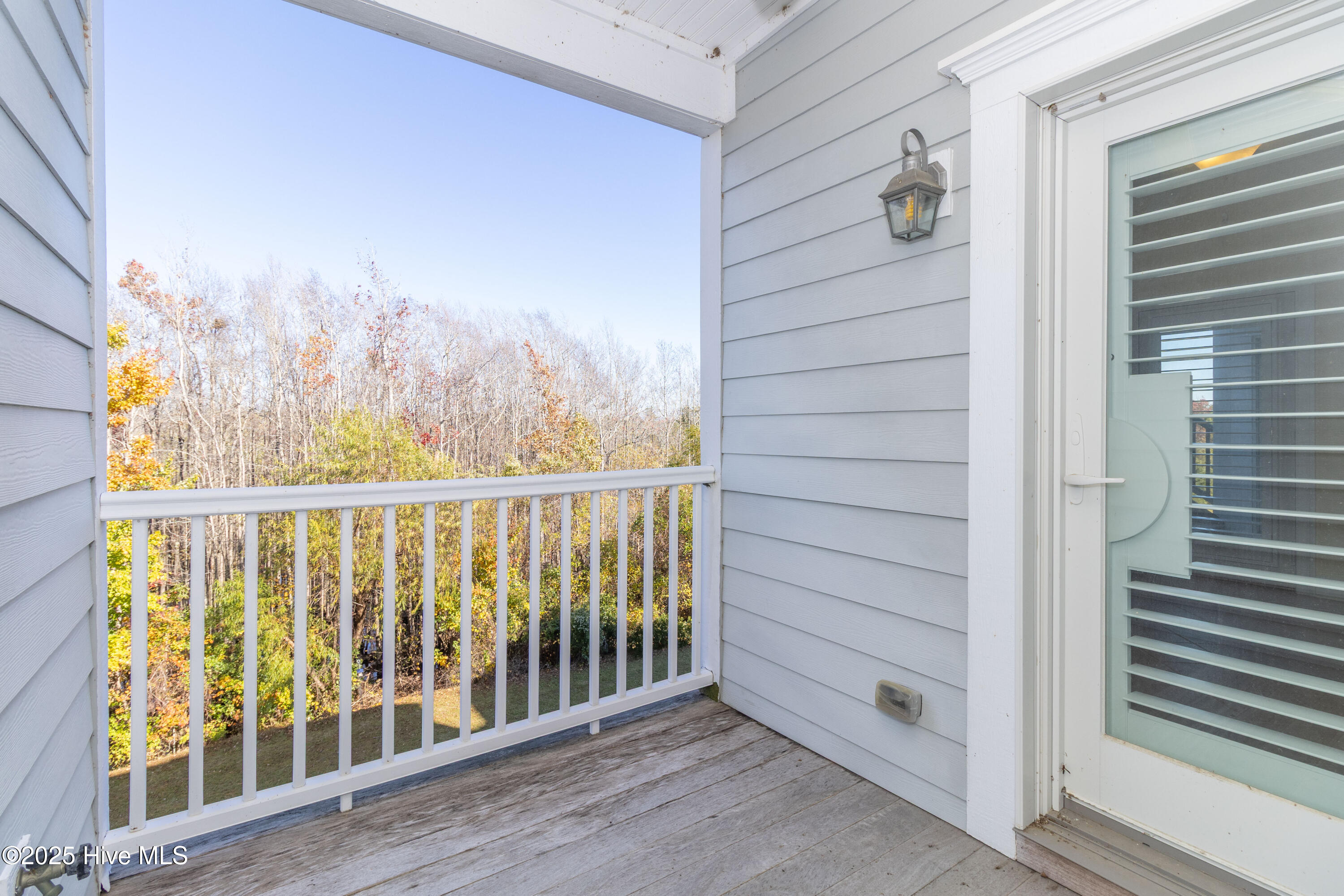152 Wharf Landing Drive C Property Photo 4
