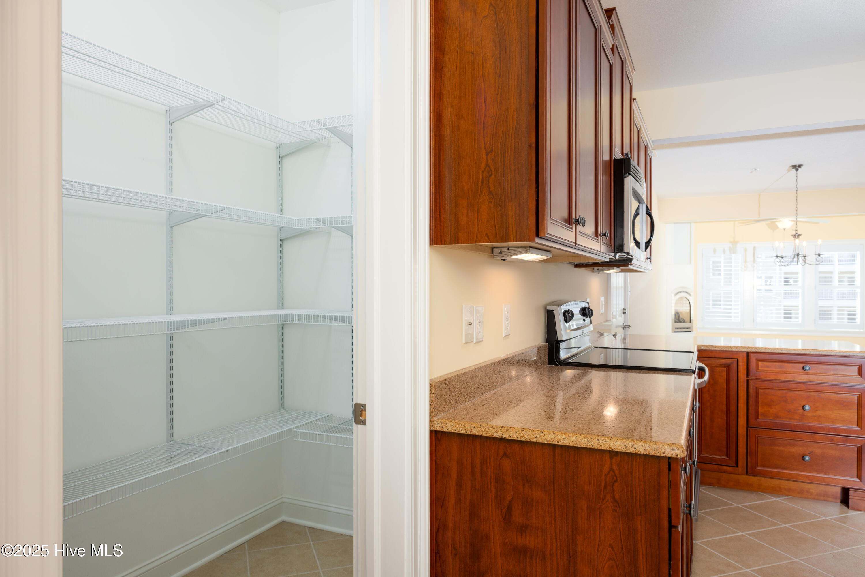 152 Wharf Landing Drive C Property Photo 9
