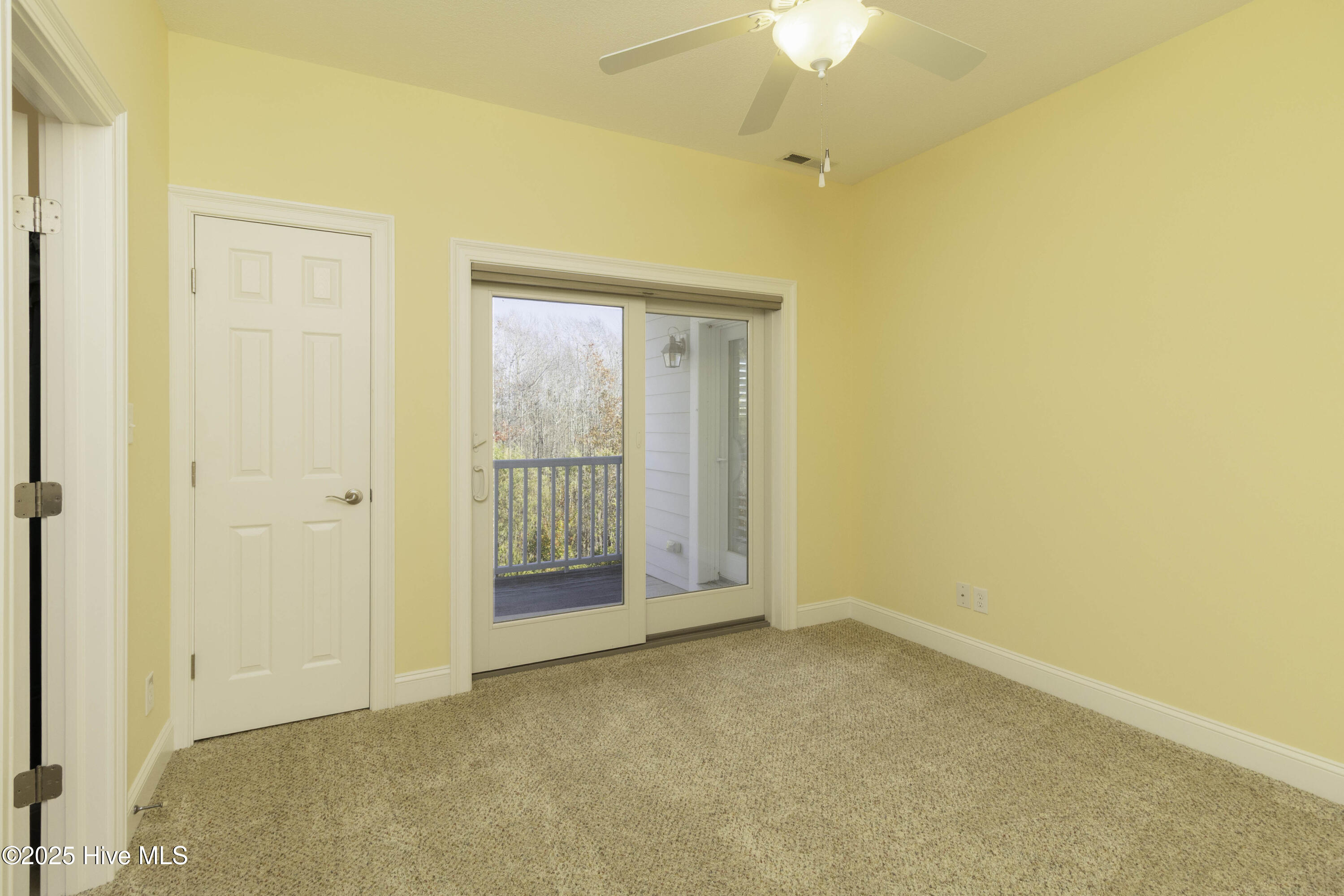 152 Wharf Landing Drive C Property Photo 17