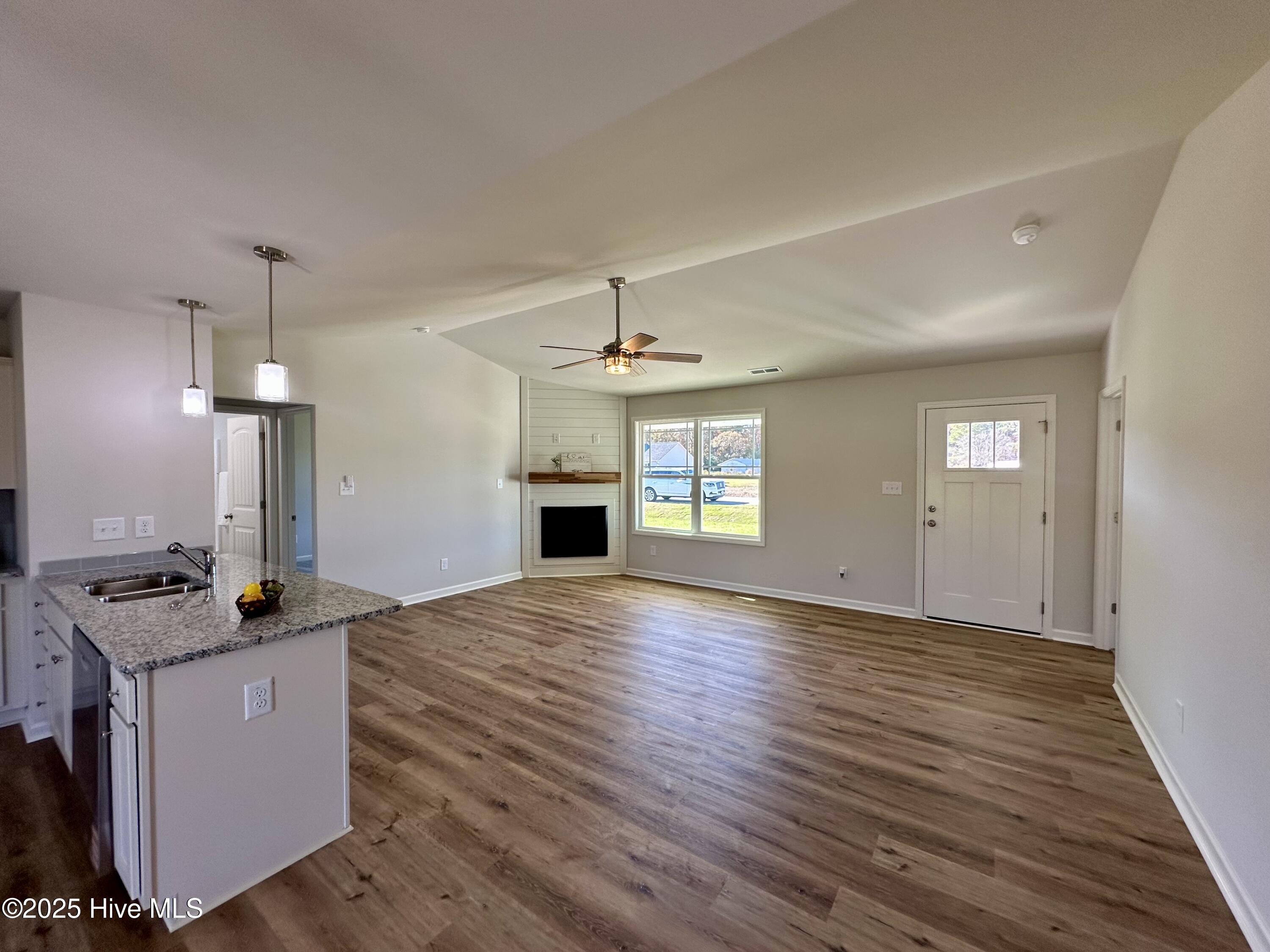110 Dees Meadow Lane Property Photo 5