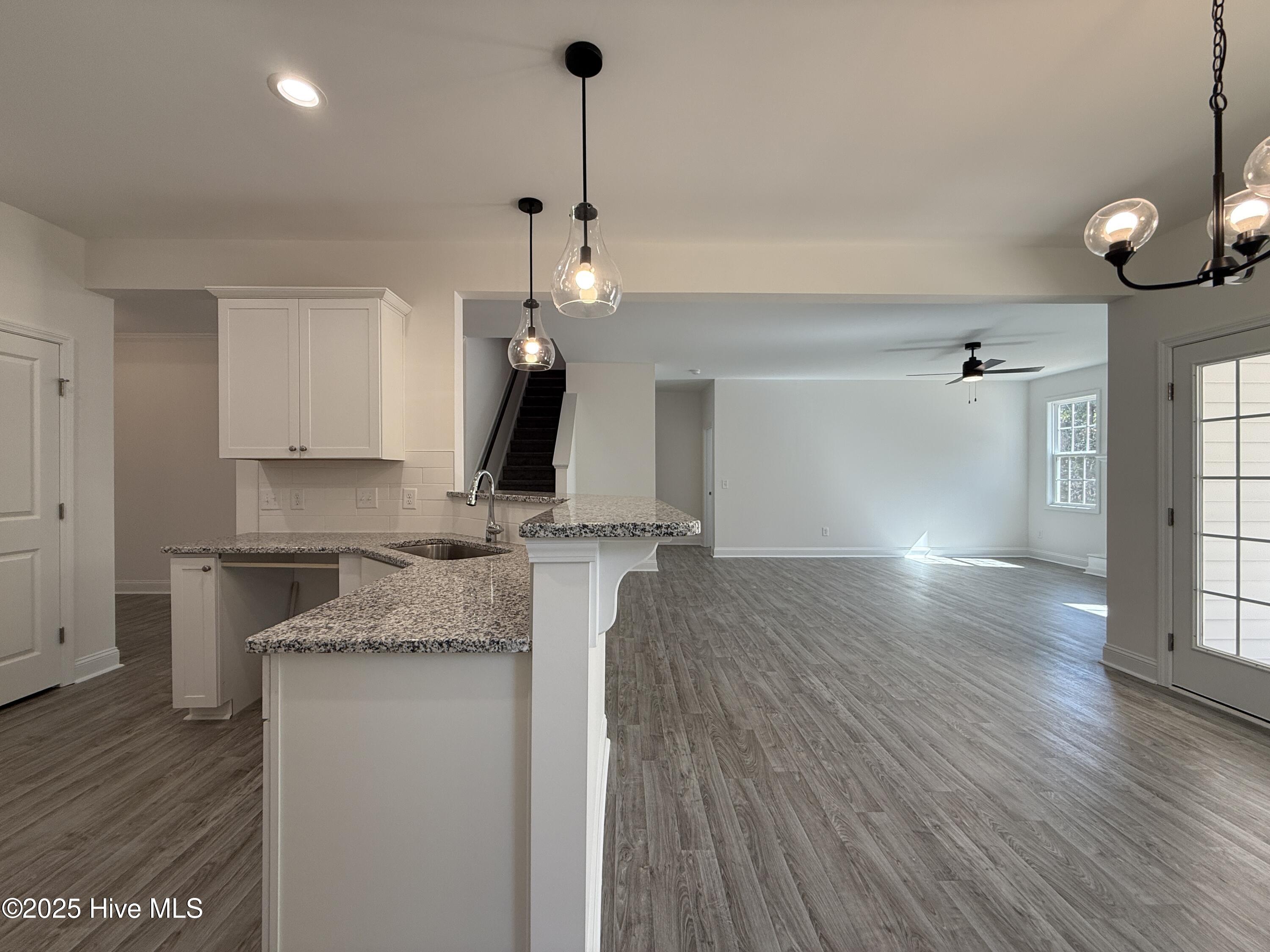 88 Pikewood Court Property Photo 14