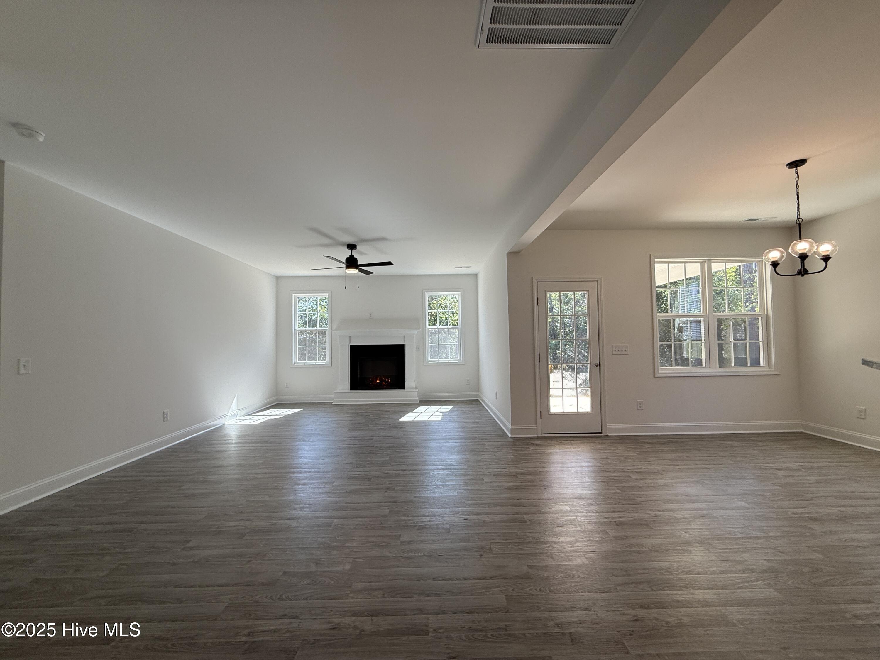 88 Pikewood Court Property Photo 16