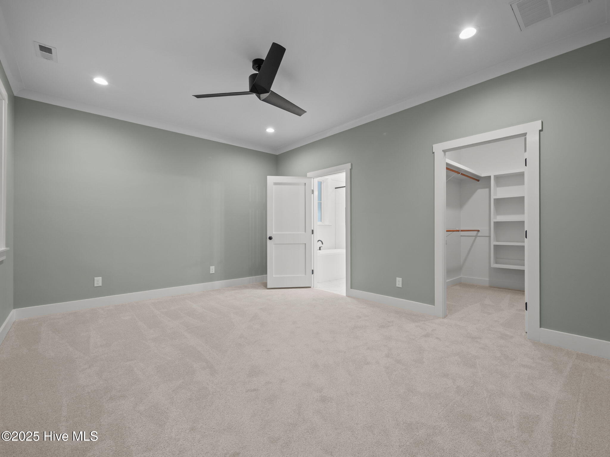 135 Indian Trail Property Photo 28