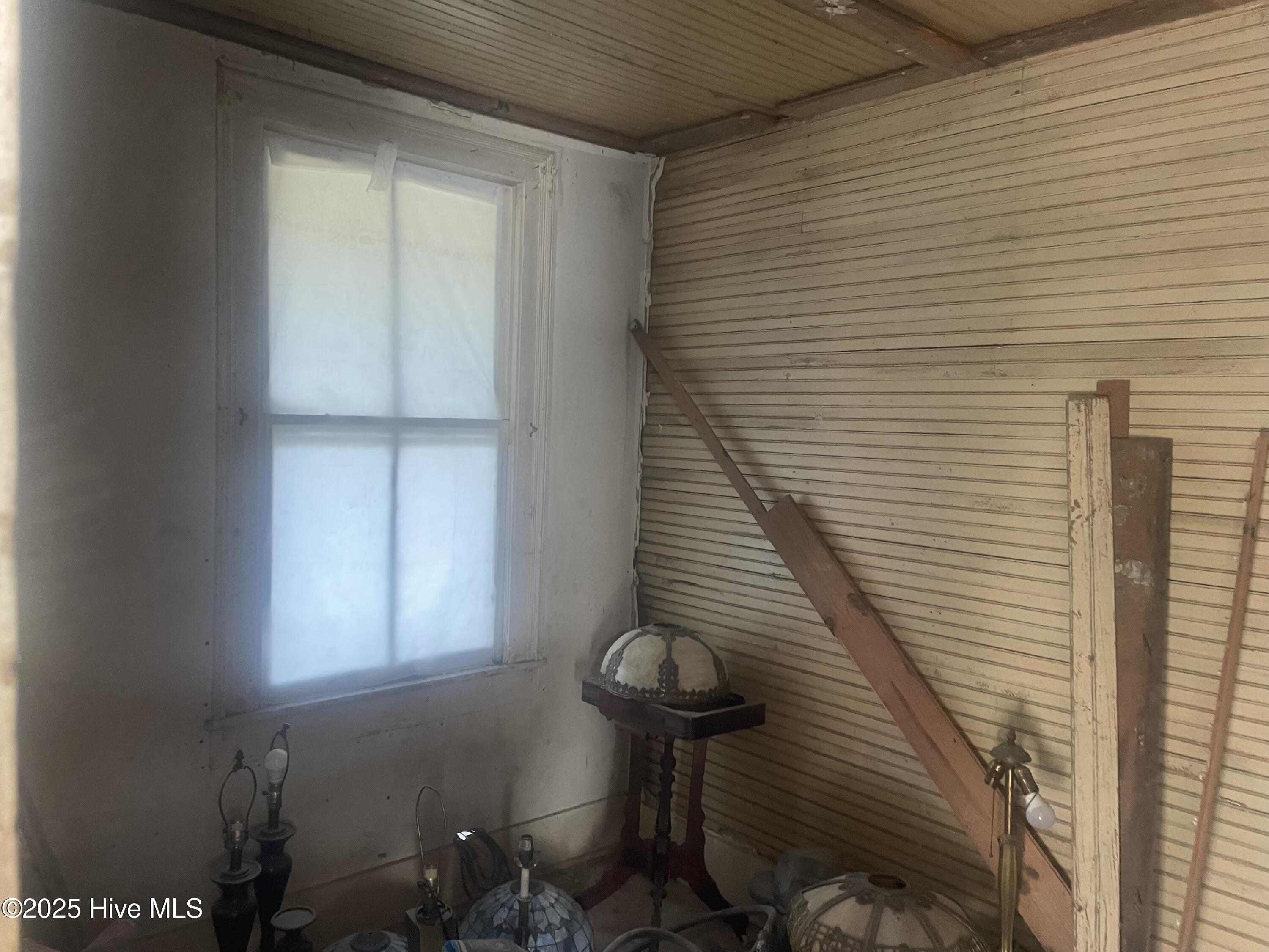 1890 Oneal Road Property Photo 6