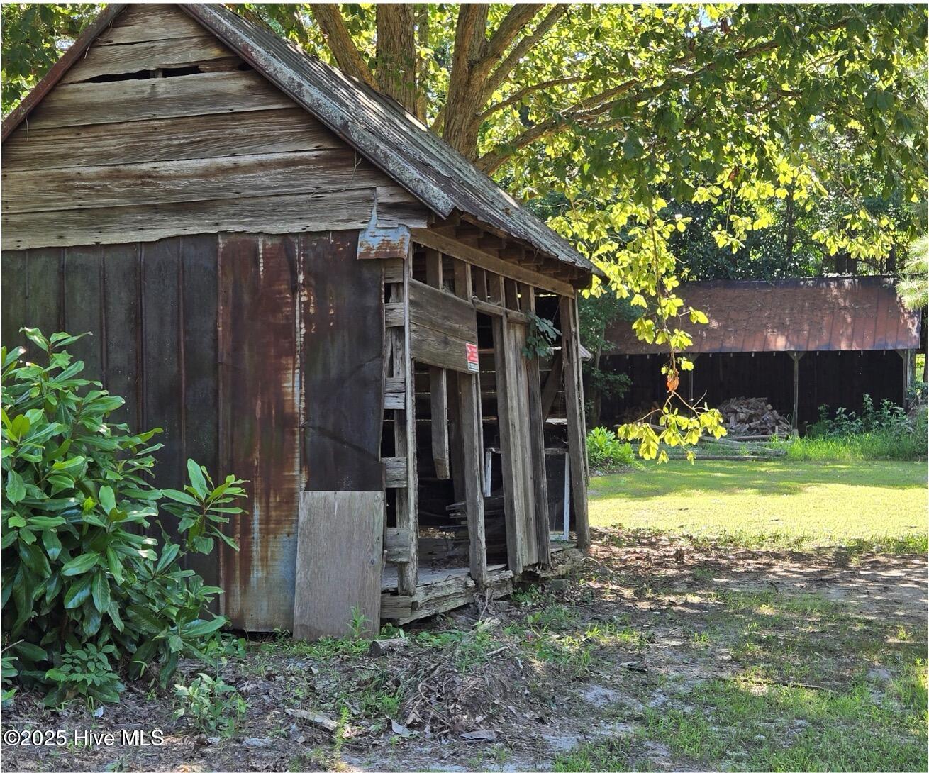 1890 Oneal Road Property Photo 34