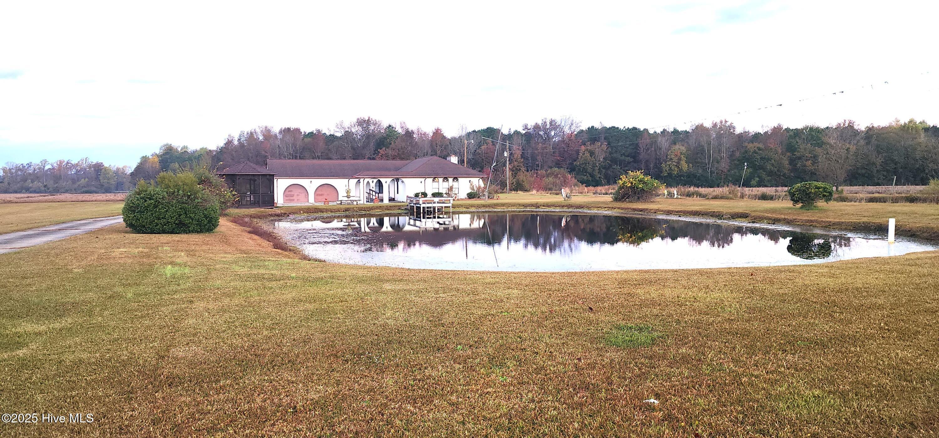 1553 N Nc 41 Highway Property Photo 1