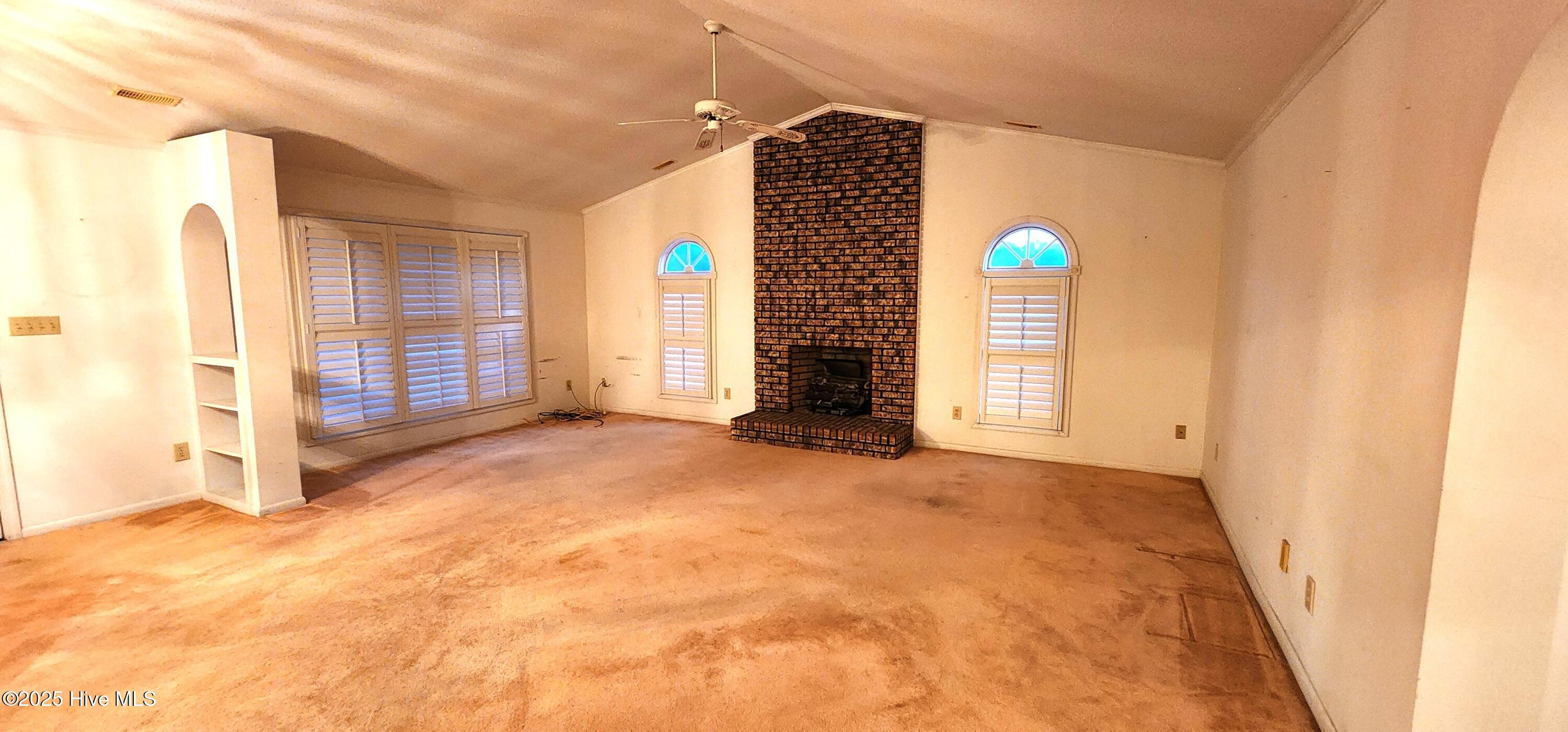 1553 N Nc 41 Highway Property Photo 6