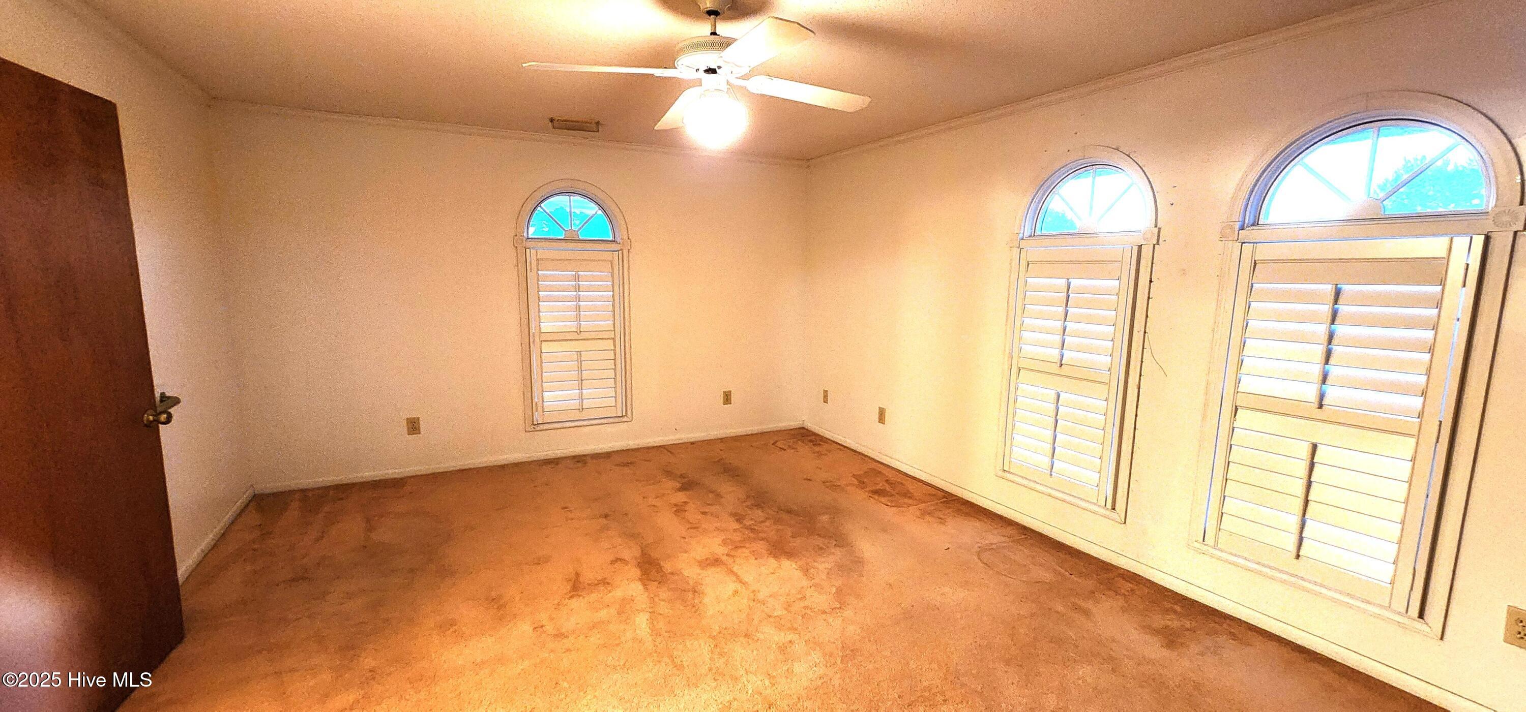 1553 N Nc 41 Highway Property Photo 10