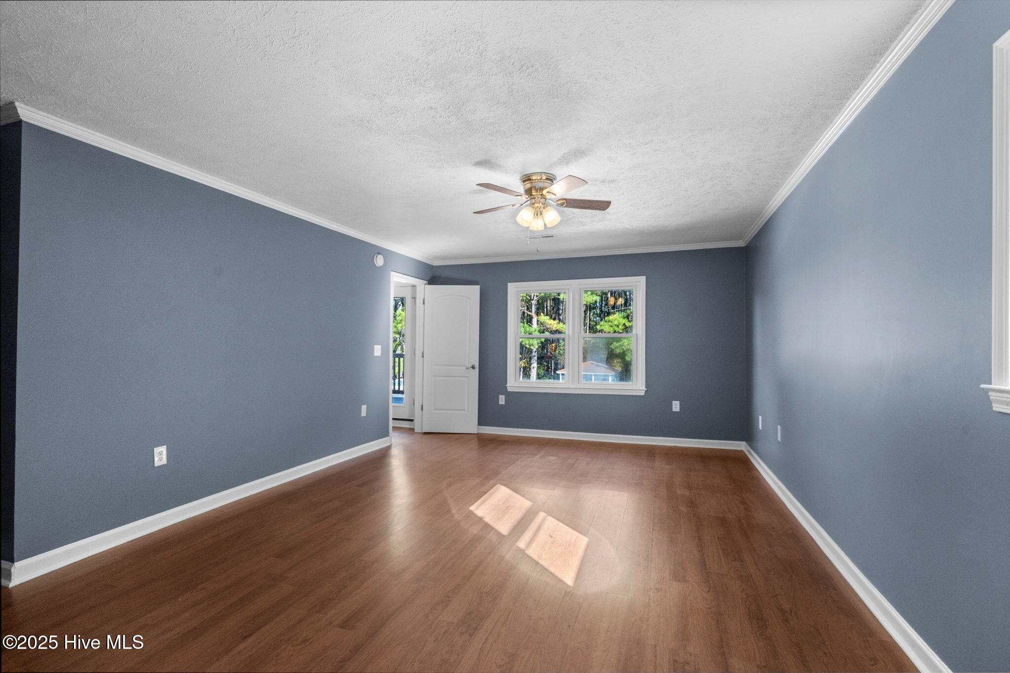 735 Airport Road Property Photo 5