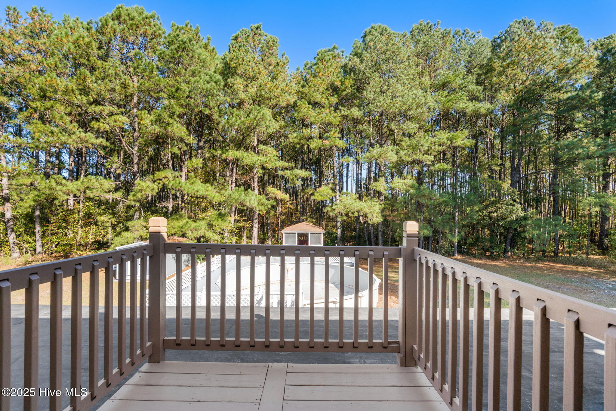 735 Airport Road Property Photo 10