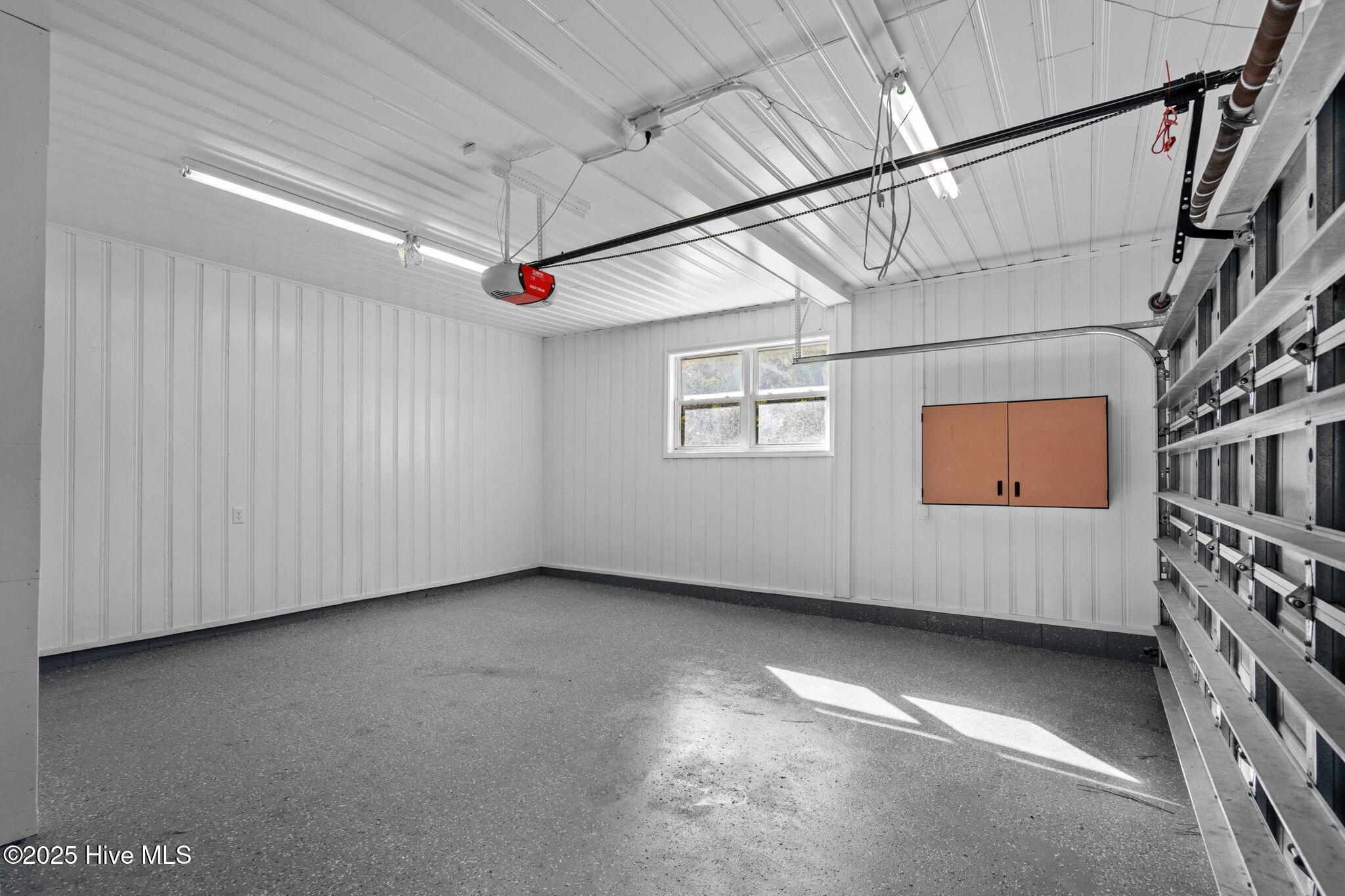 735 Airport Road Property Photo 34