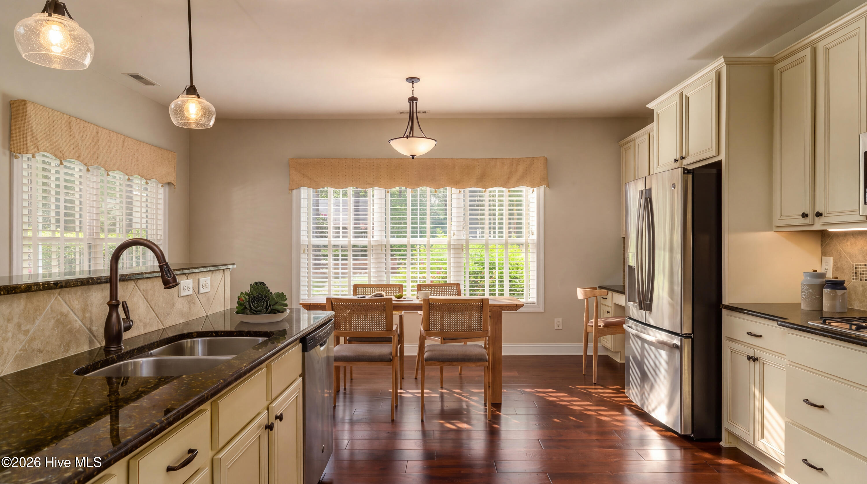 257 Champions Ridge Drive Property Photo 11